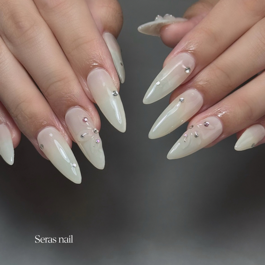 Seras_nail