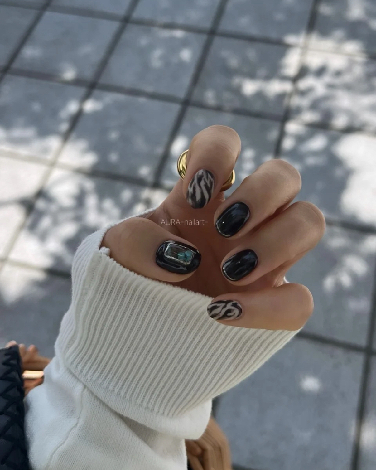AURA_nailart