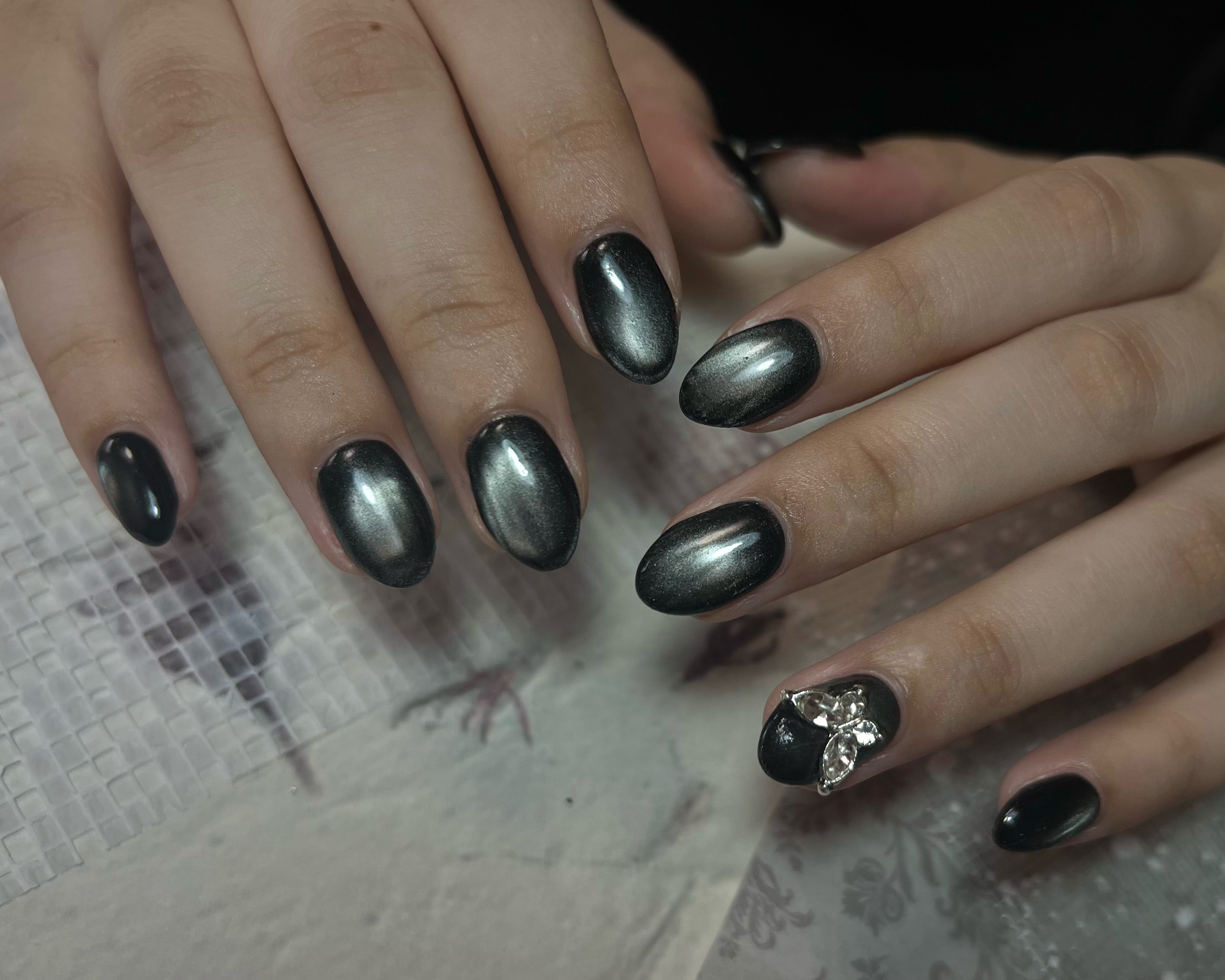 Emma_Nail