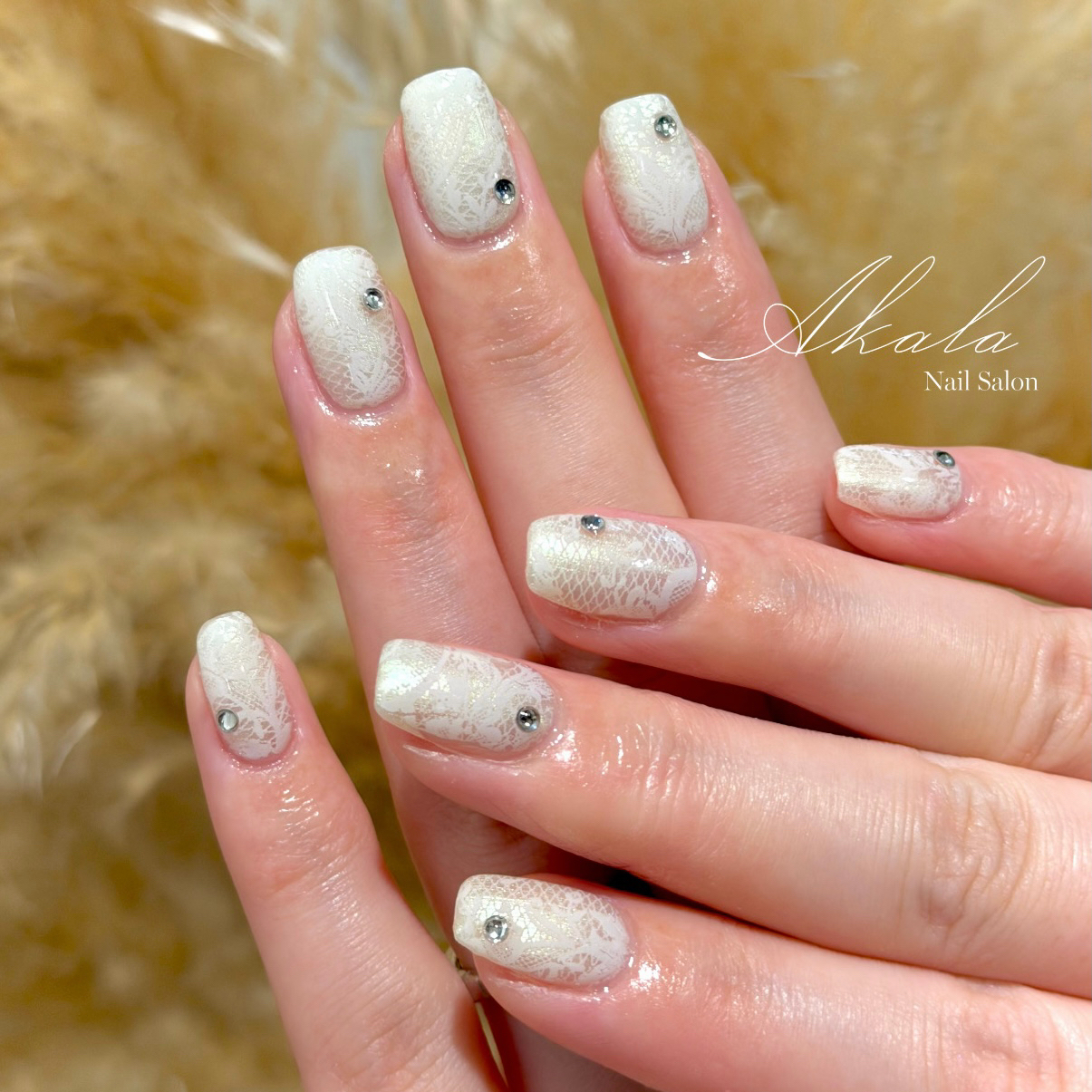 nailsalon_Akala