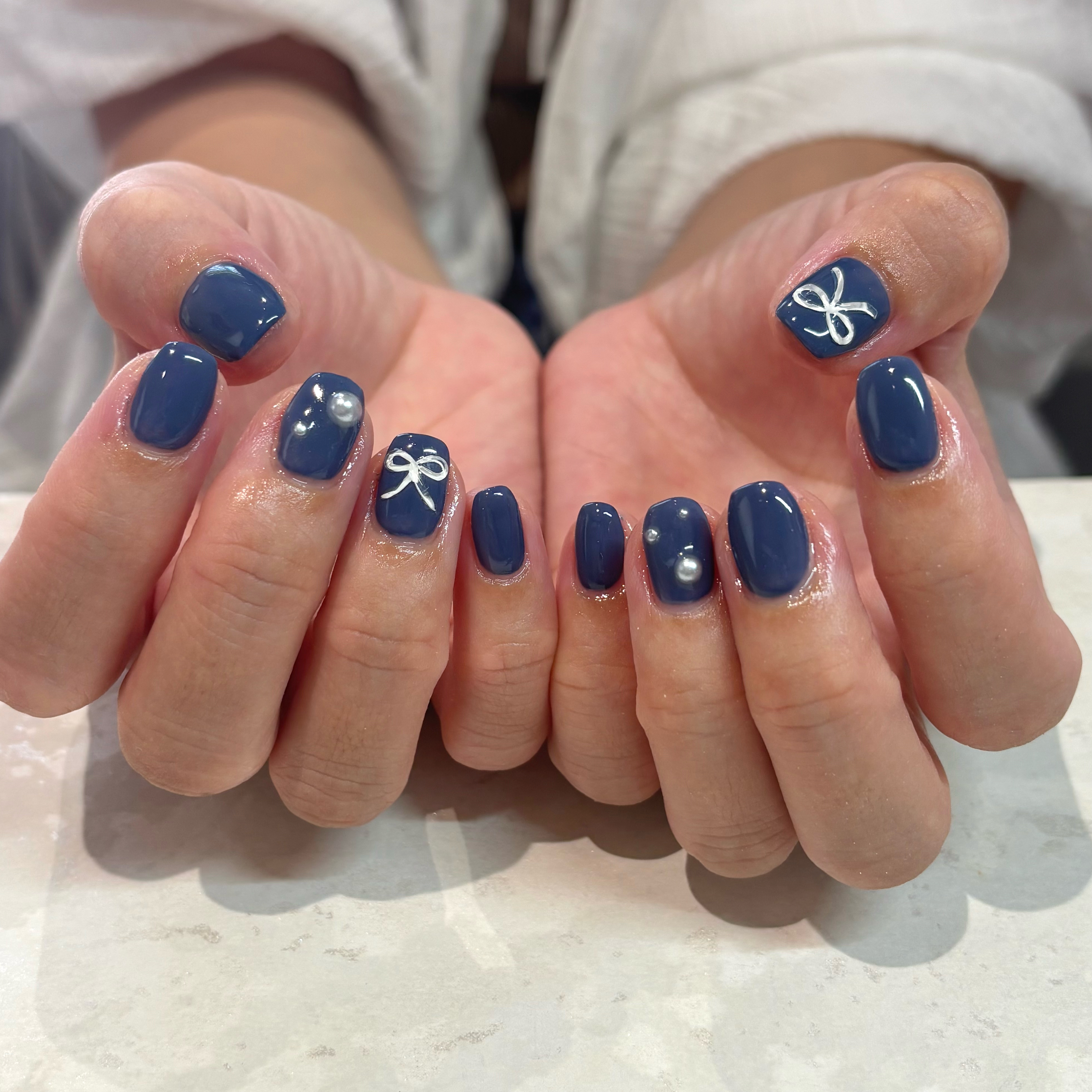 m.nails