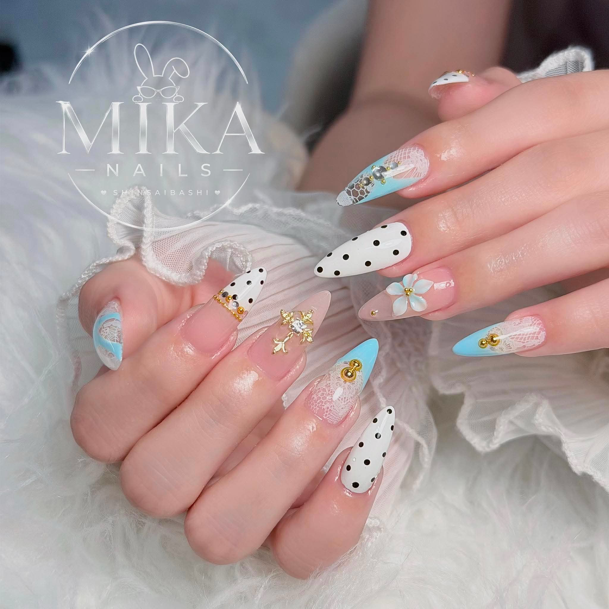 Genie_Mika