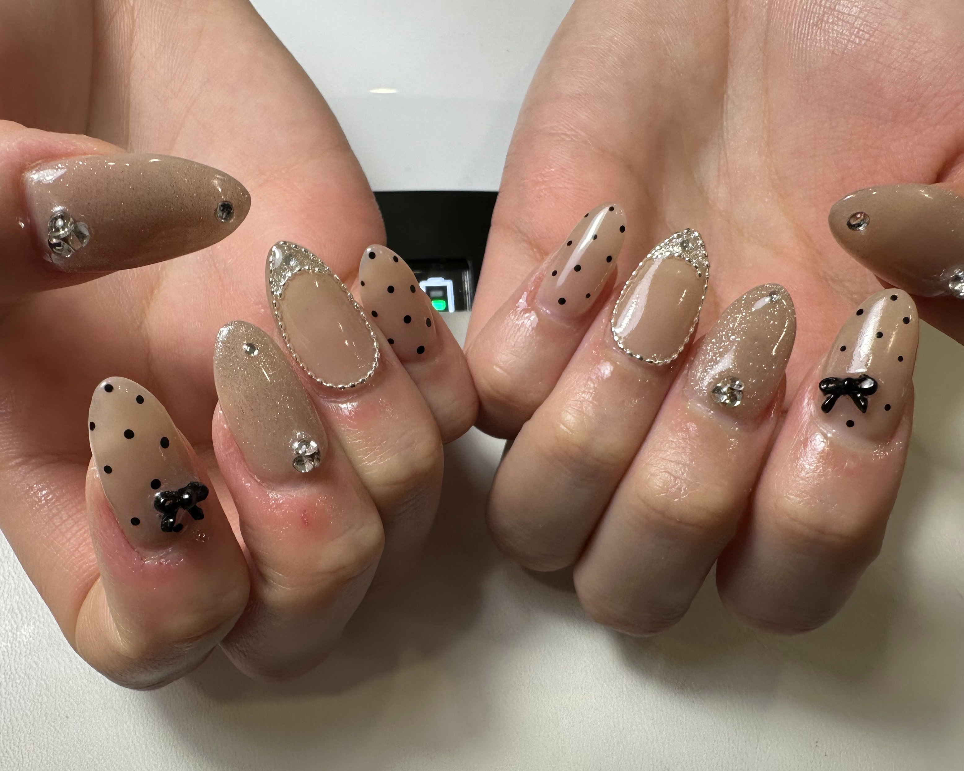 LyymSalon_rin