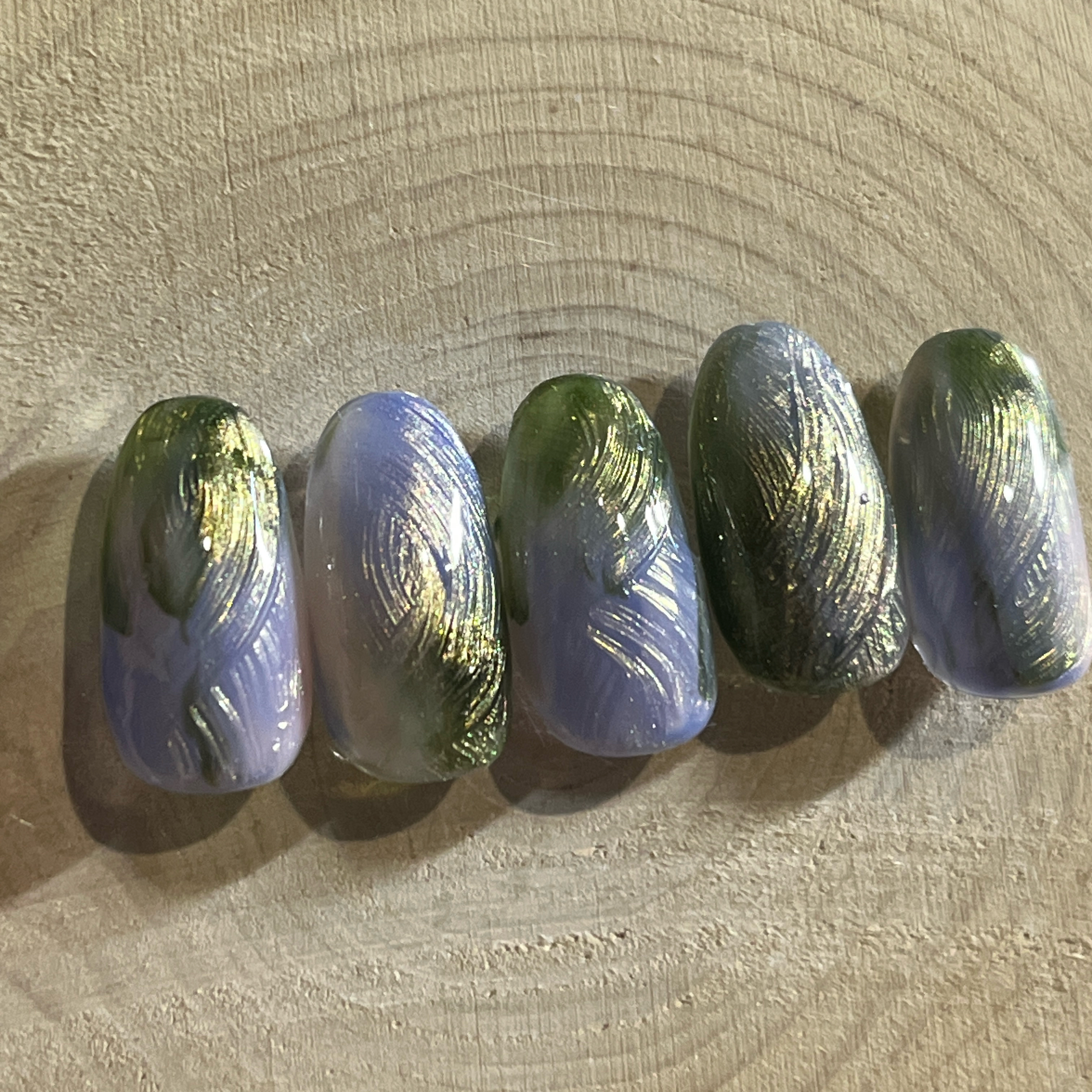 la_m.nail
