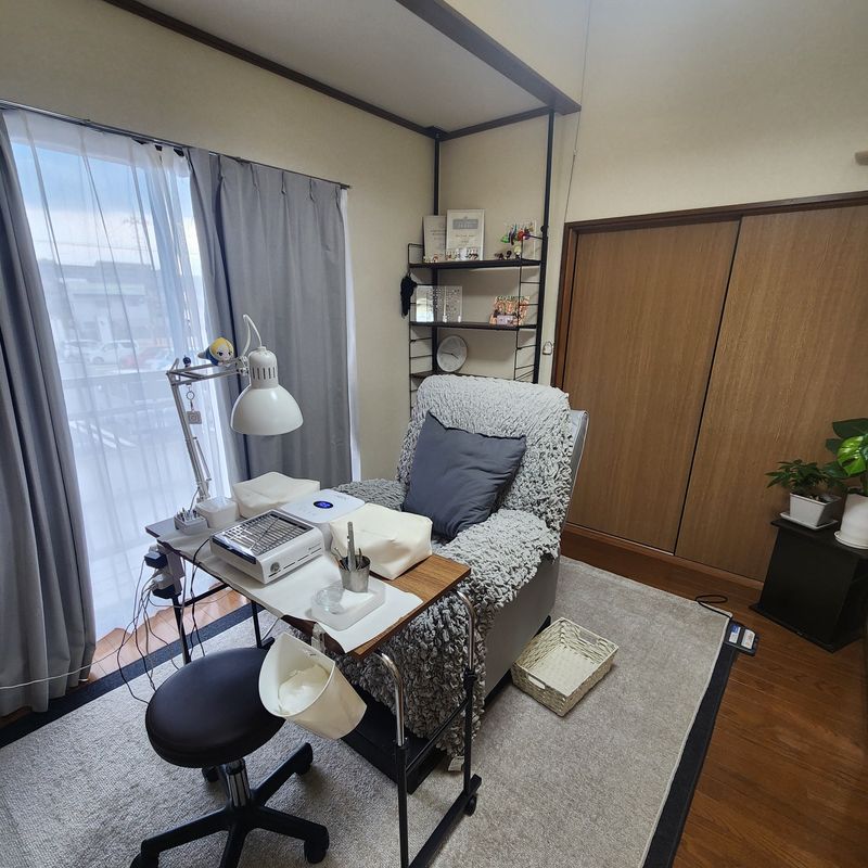 Nailroomno.3