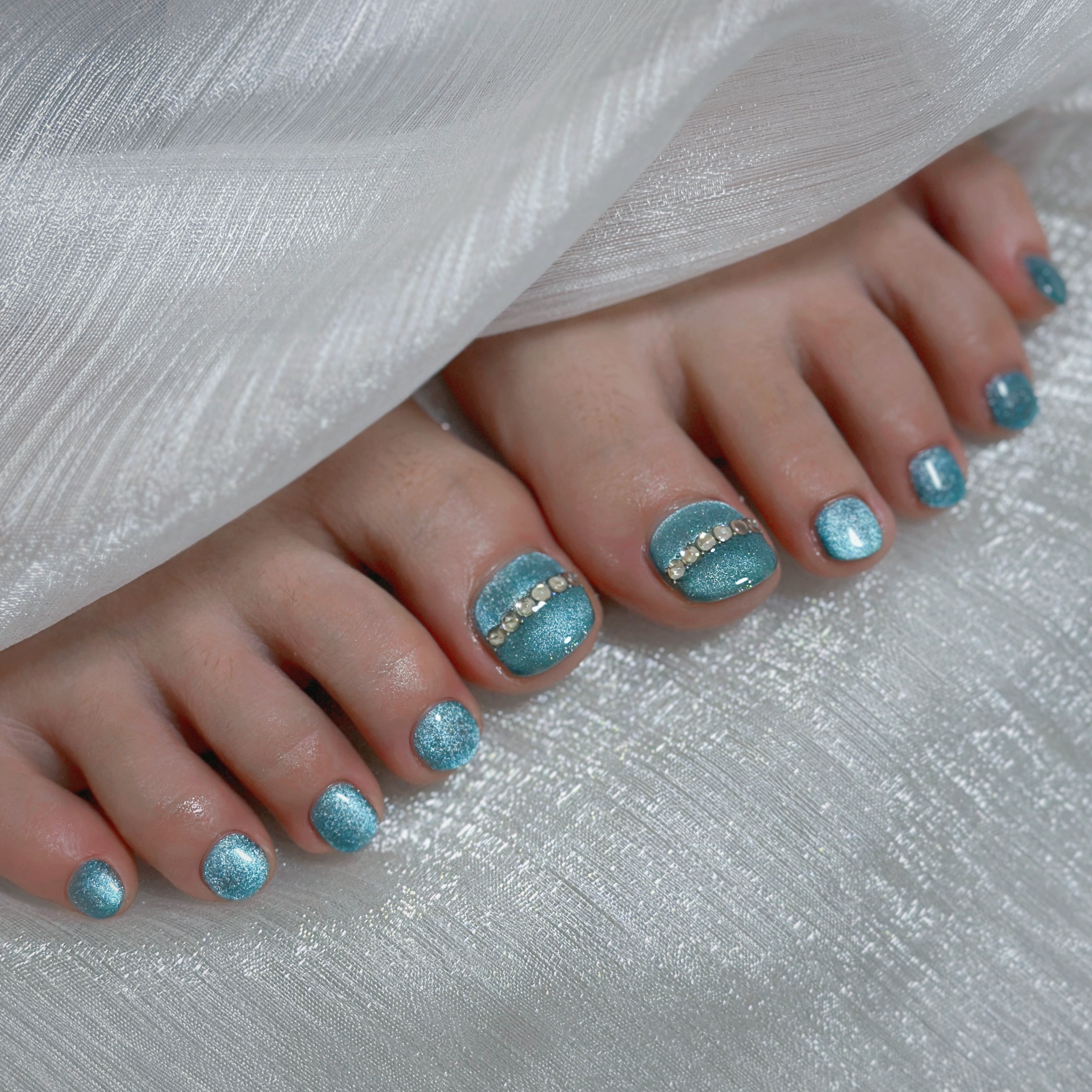 thumbs.up.nail