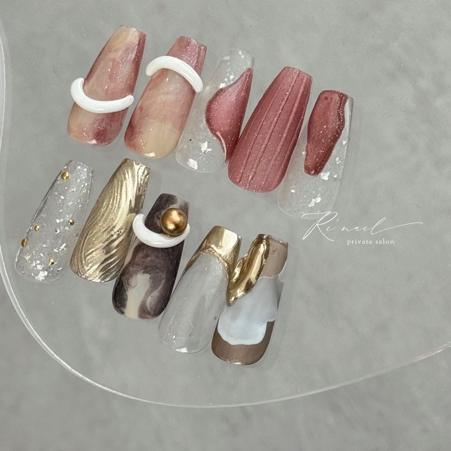 ri.nail_lina