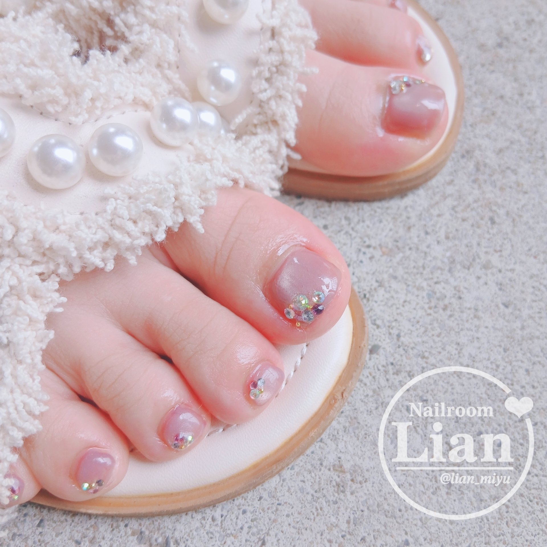 Nailroom_Lian