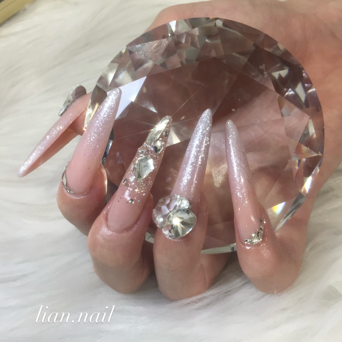_Lian.nail