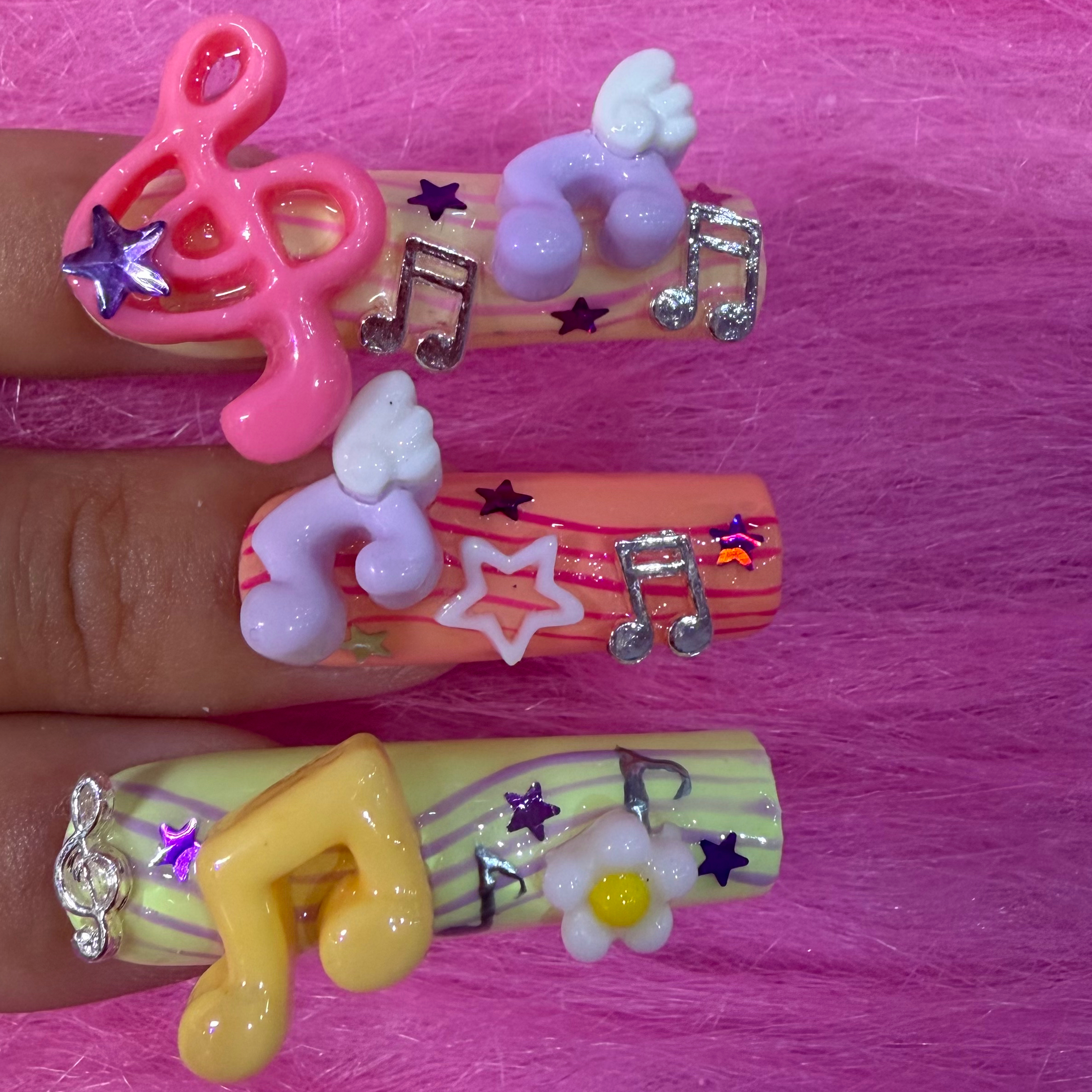 yuno_nail