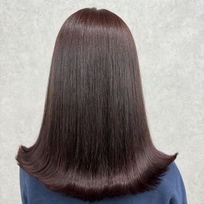 🐋憧れのストレートヘアーに☺️カット+縮毛矯正+CMCトリートメント🫧(女性限定)