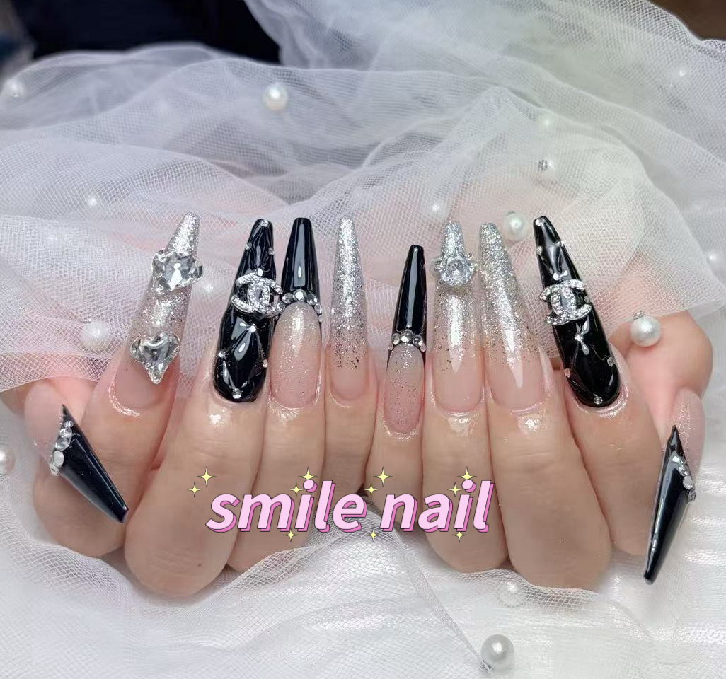 Smile_nailomiya