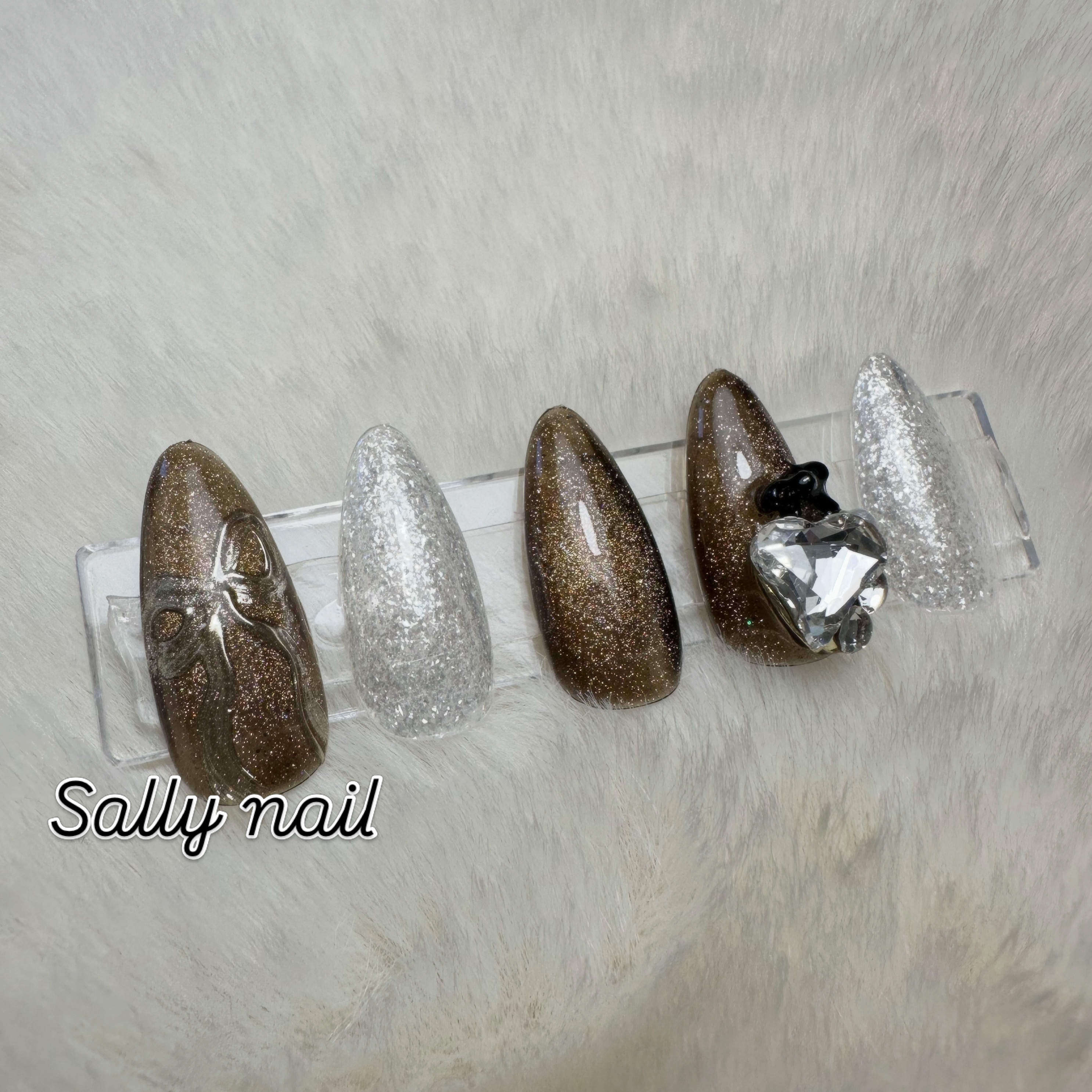 Sally_nail