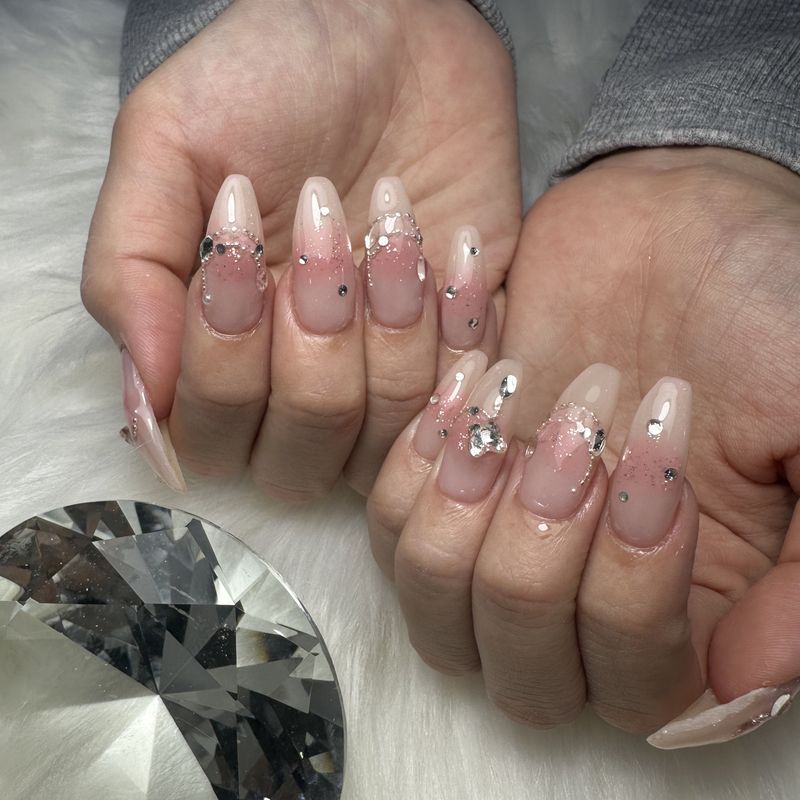 Redispe.nail_noura【あやか】