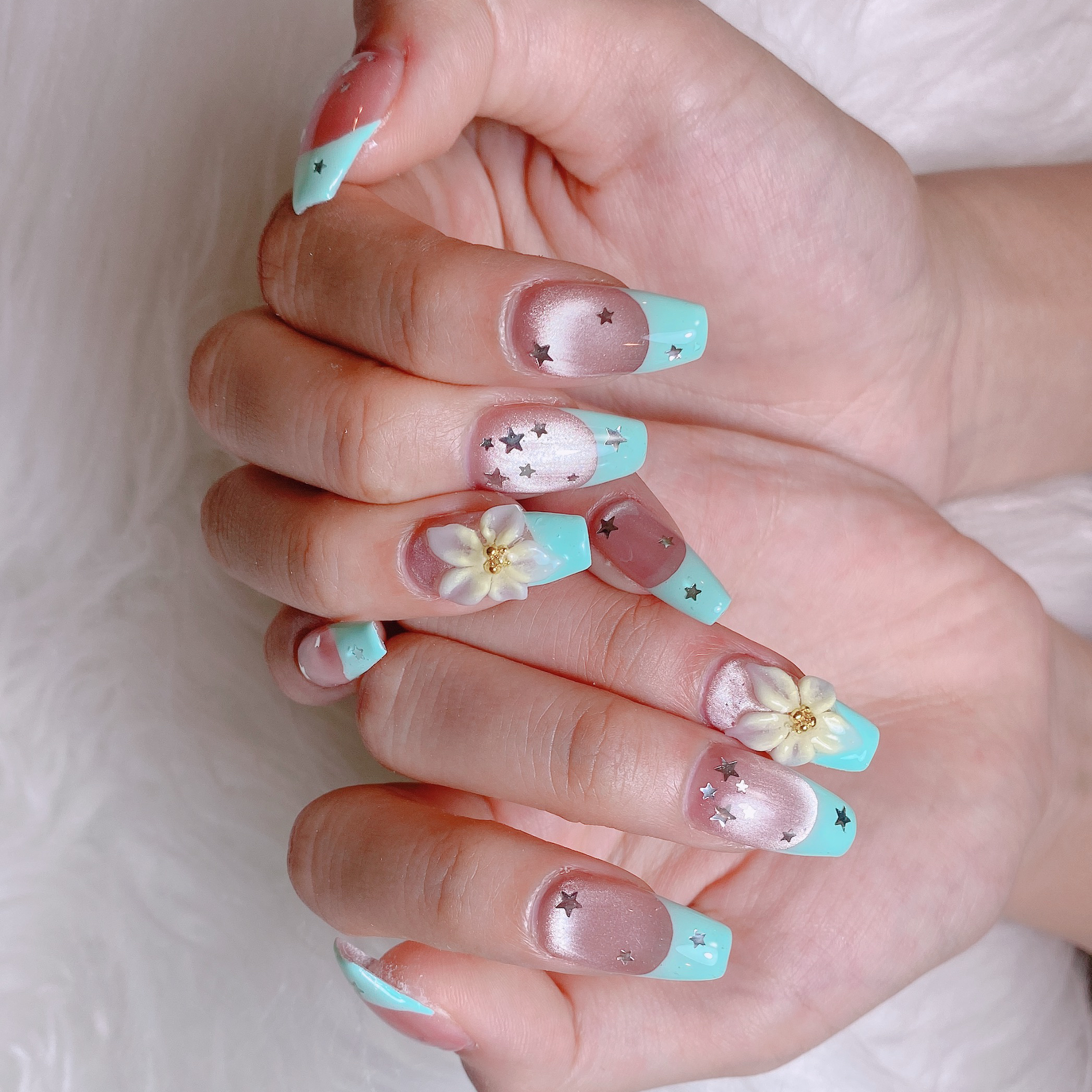 rei_nail1