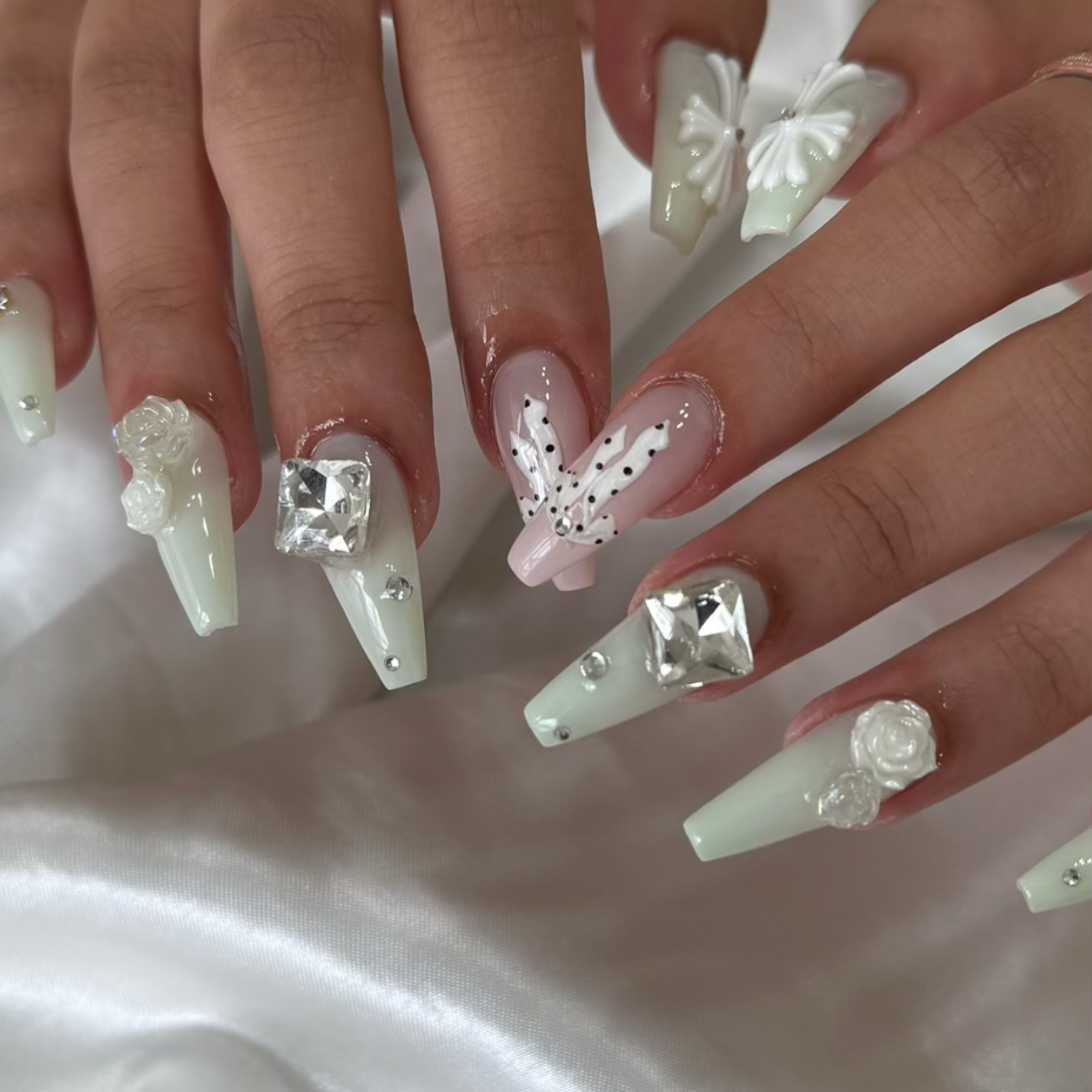 rs_nail__aoi
