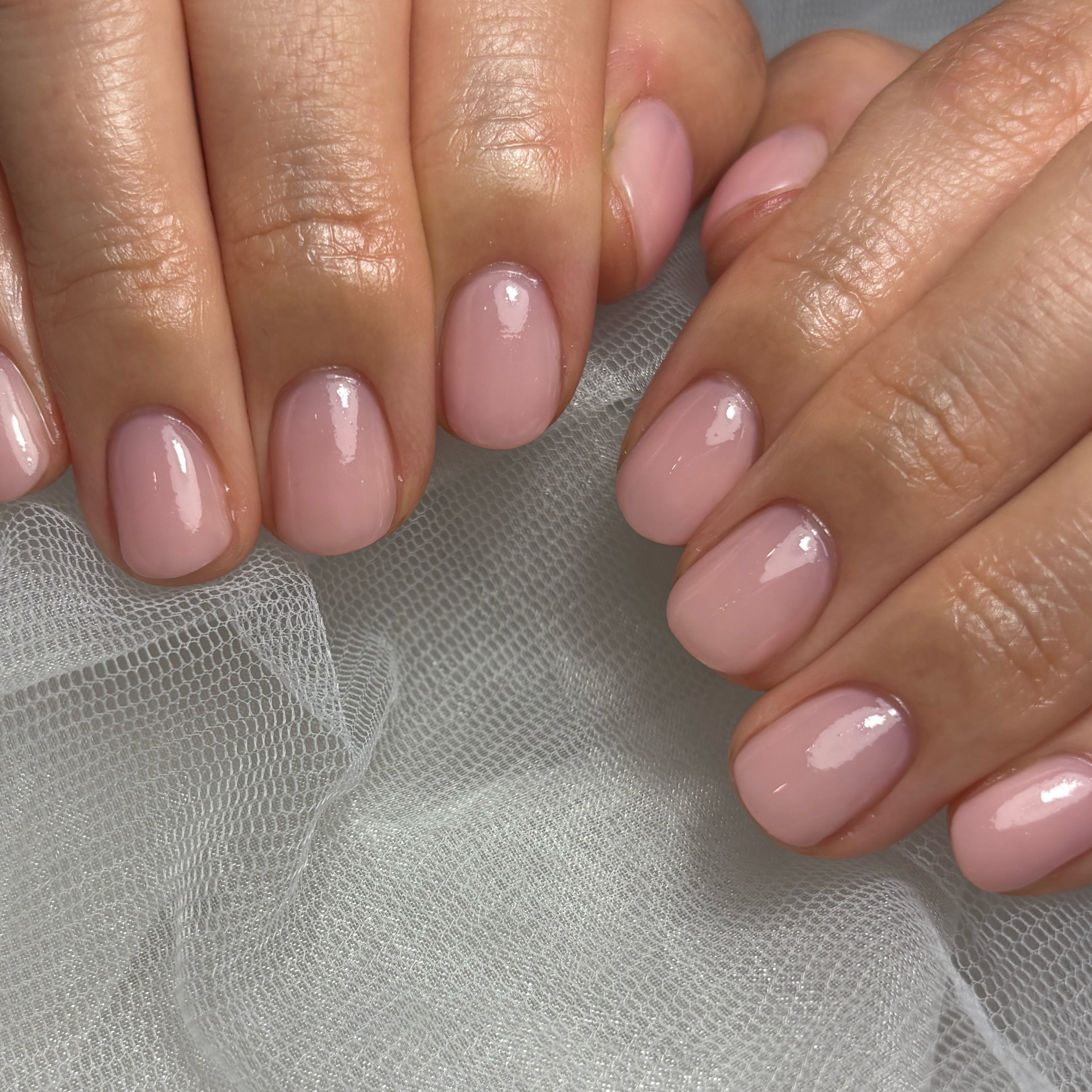Nailsalon.Reflet