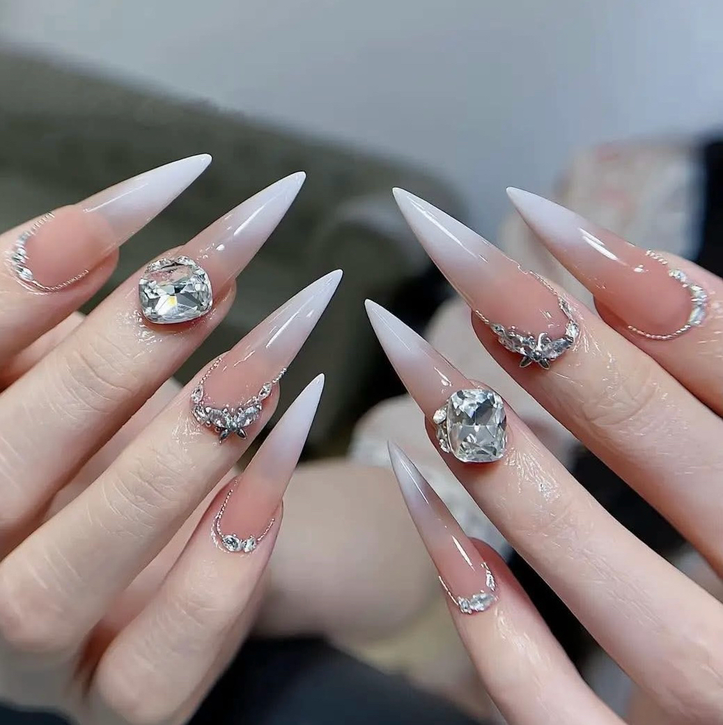 yuna_noera.nail
