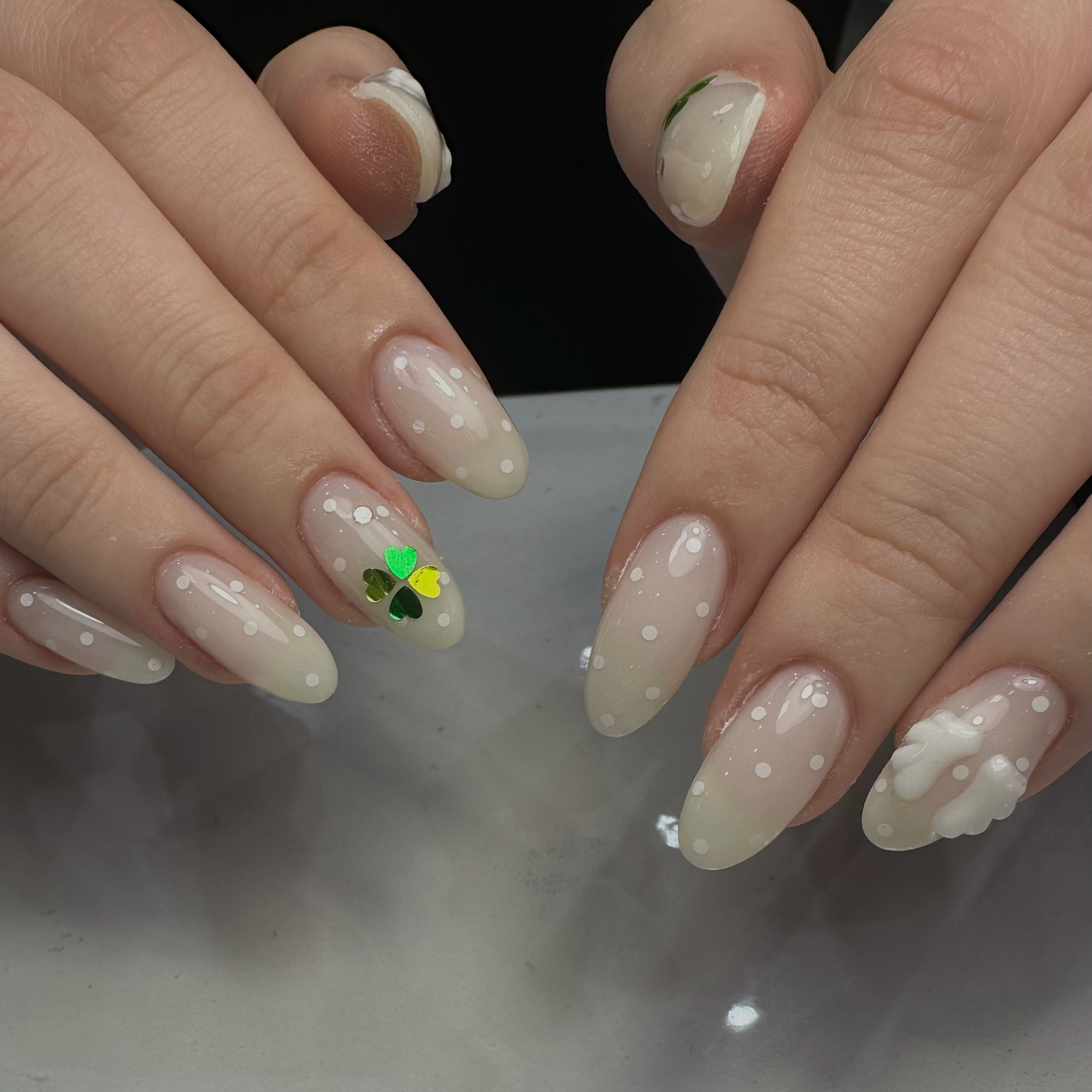 Redispe.nail_nour_ayaka