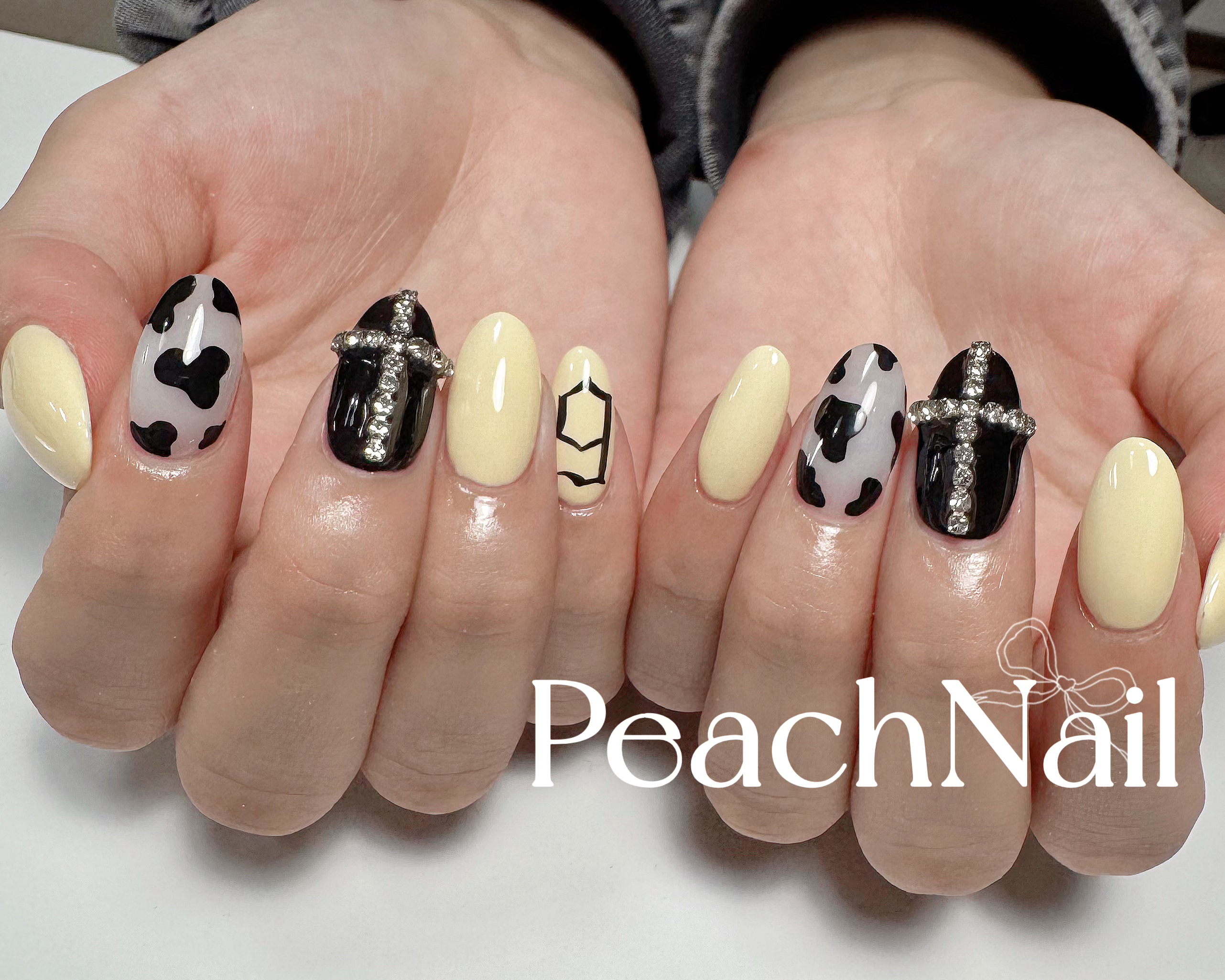 Peach_Nail