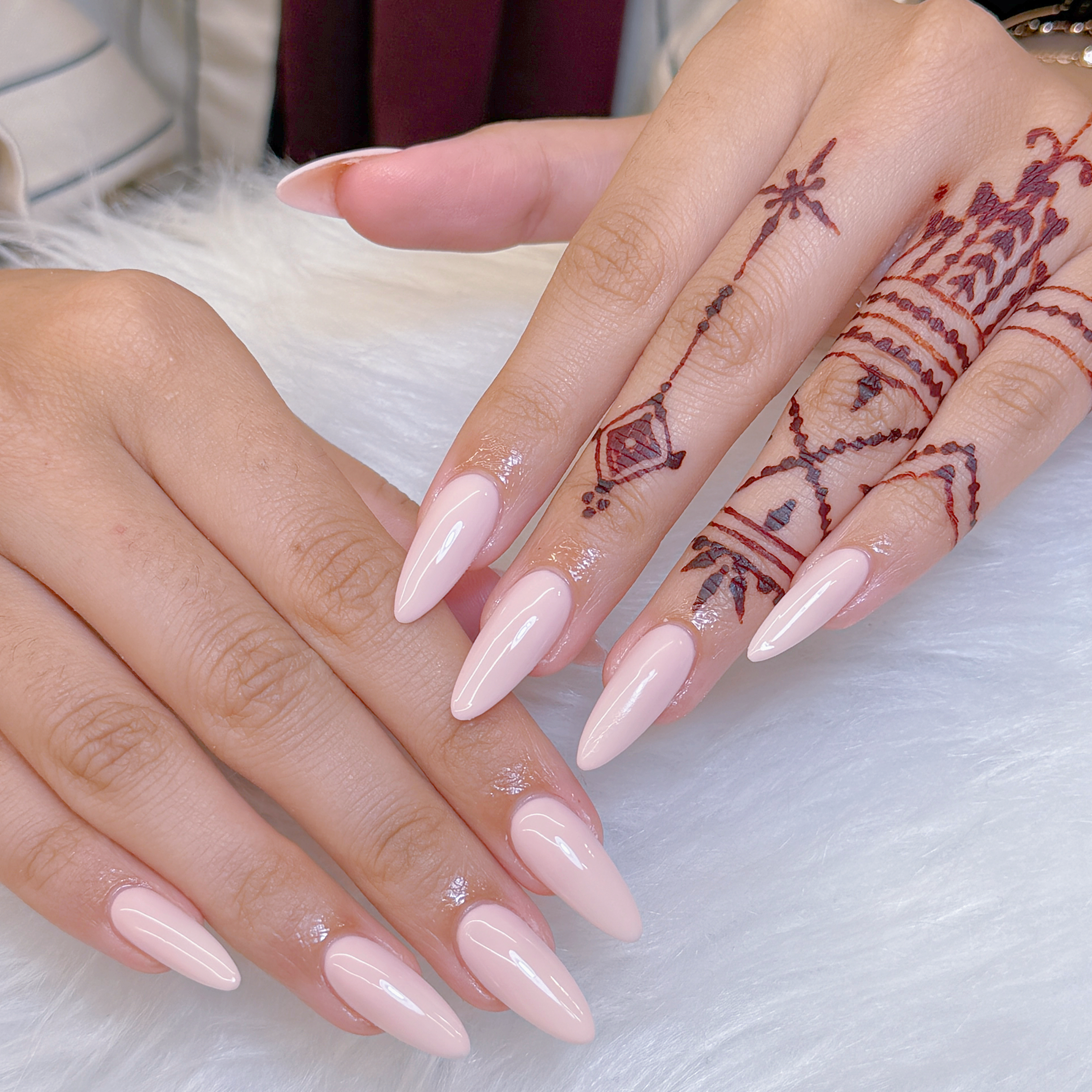 Luxe_nails