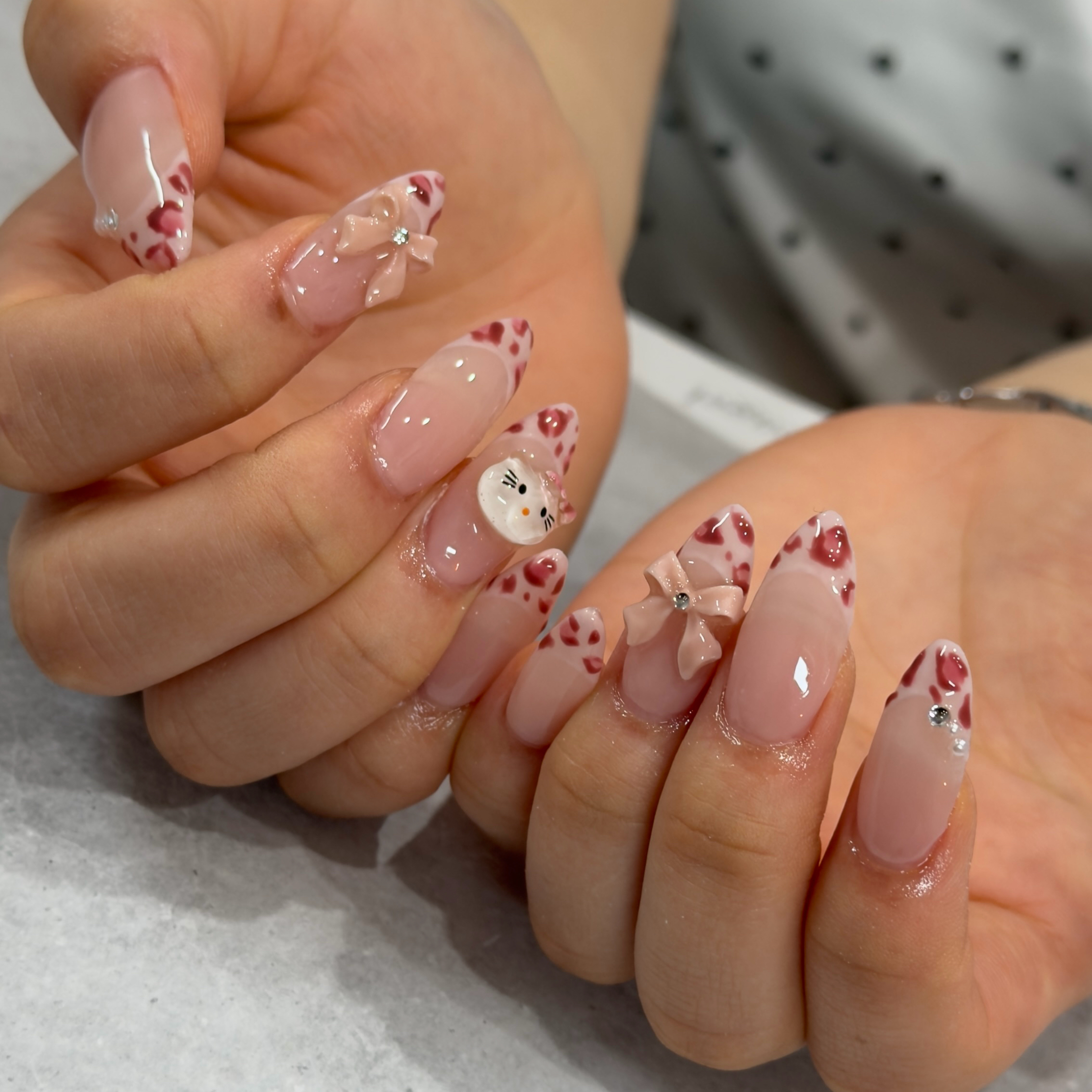 seeu_nail