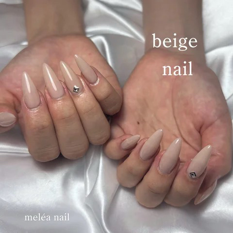 melea_nail_