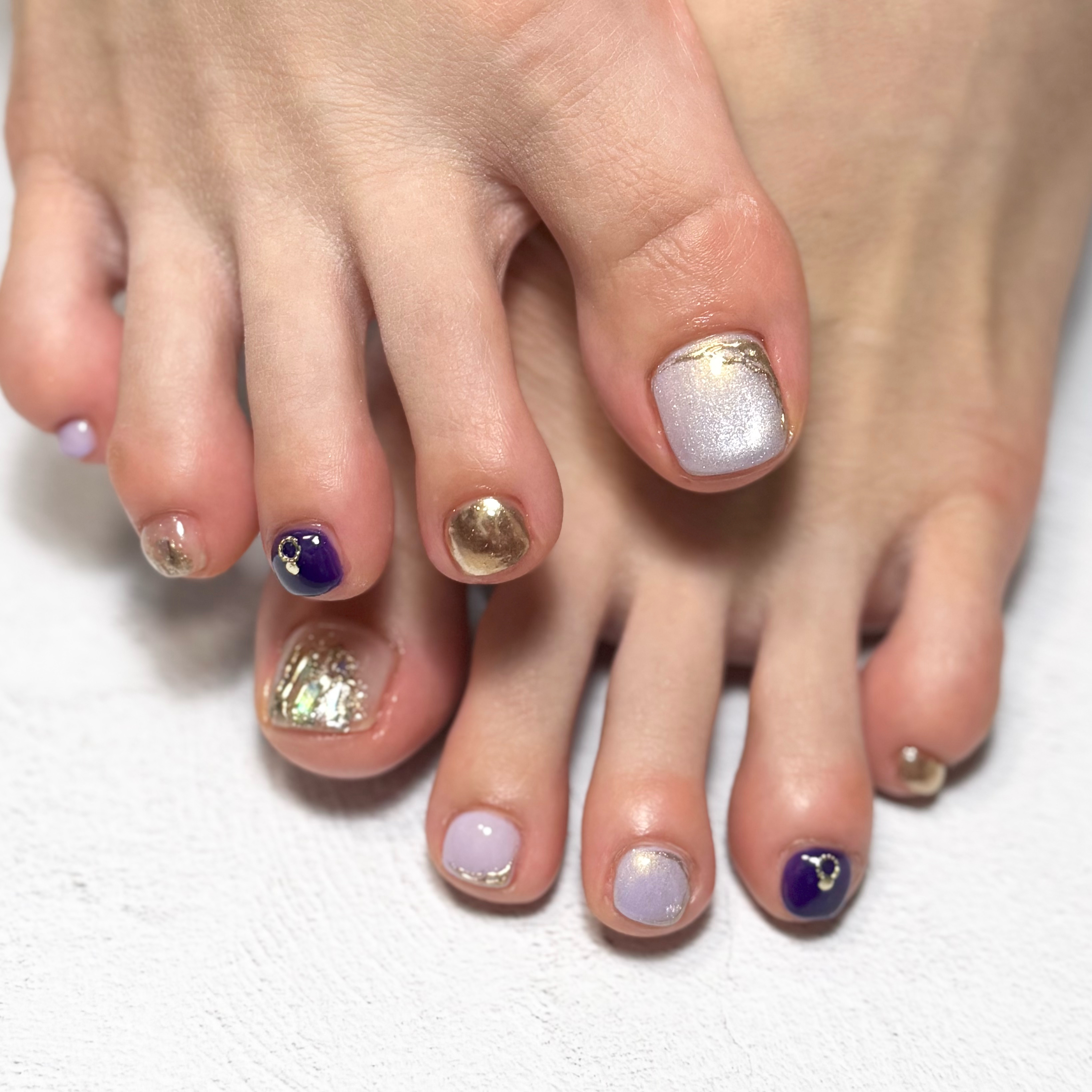 K.__nail