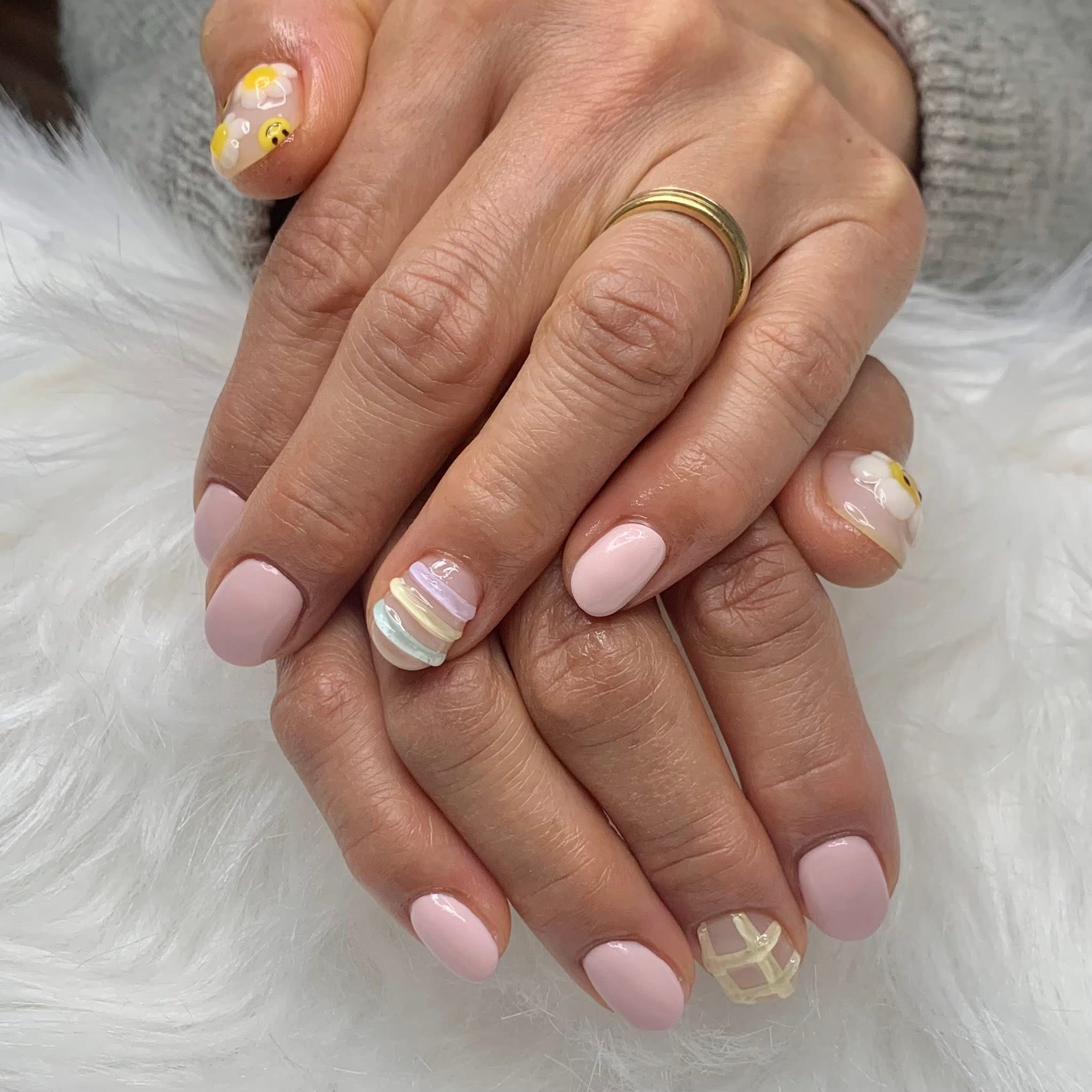 XinhNails