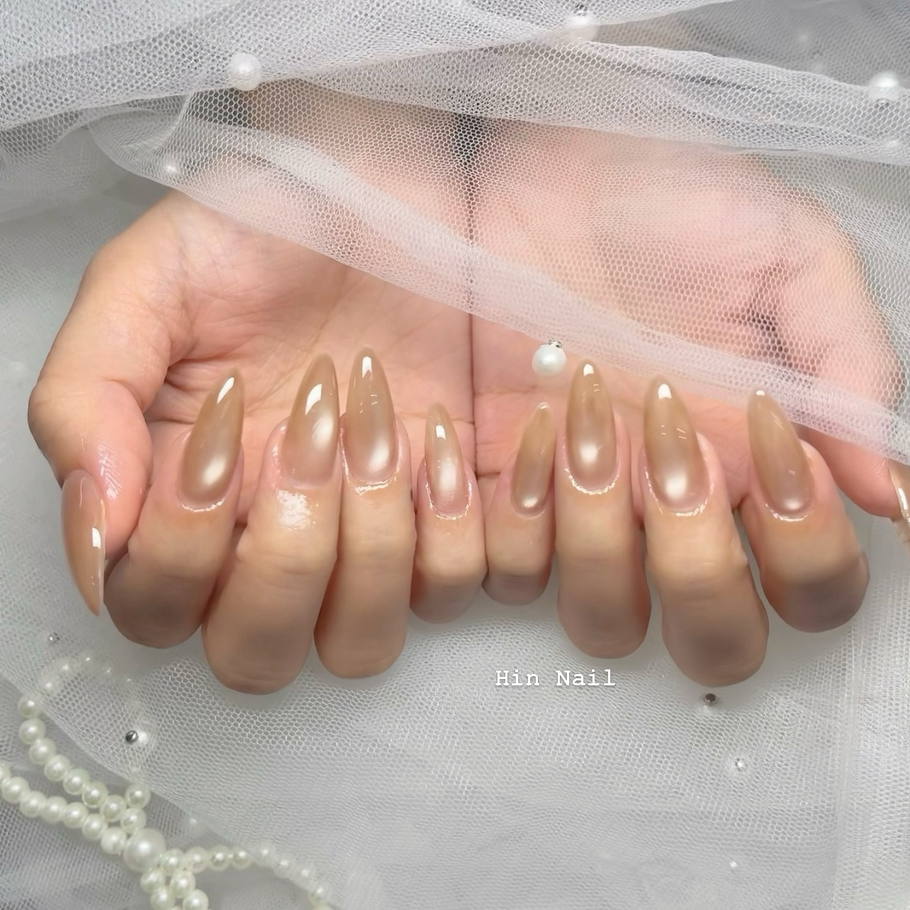 Hin_Nail