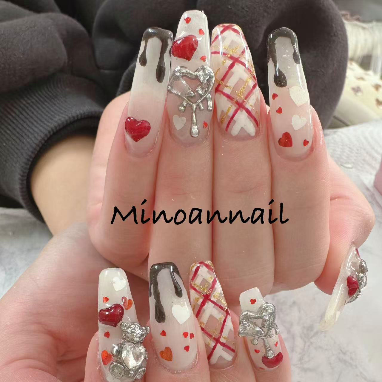 minoannail