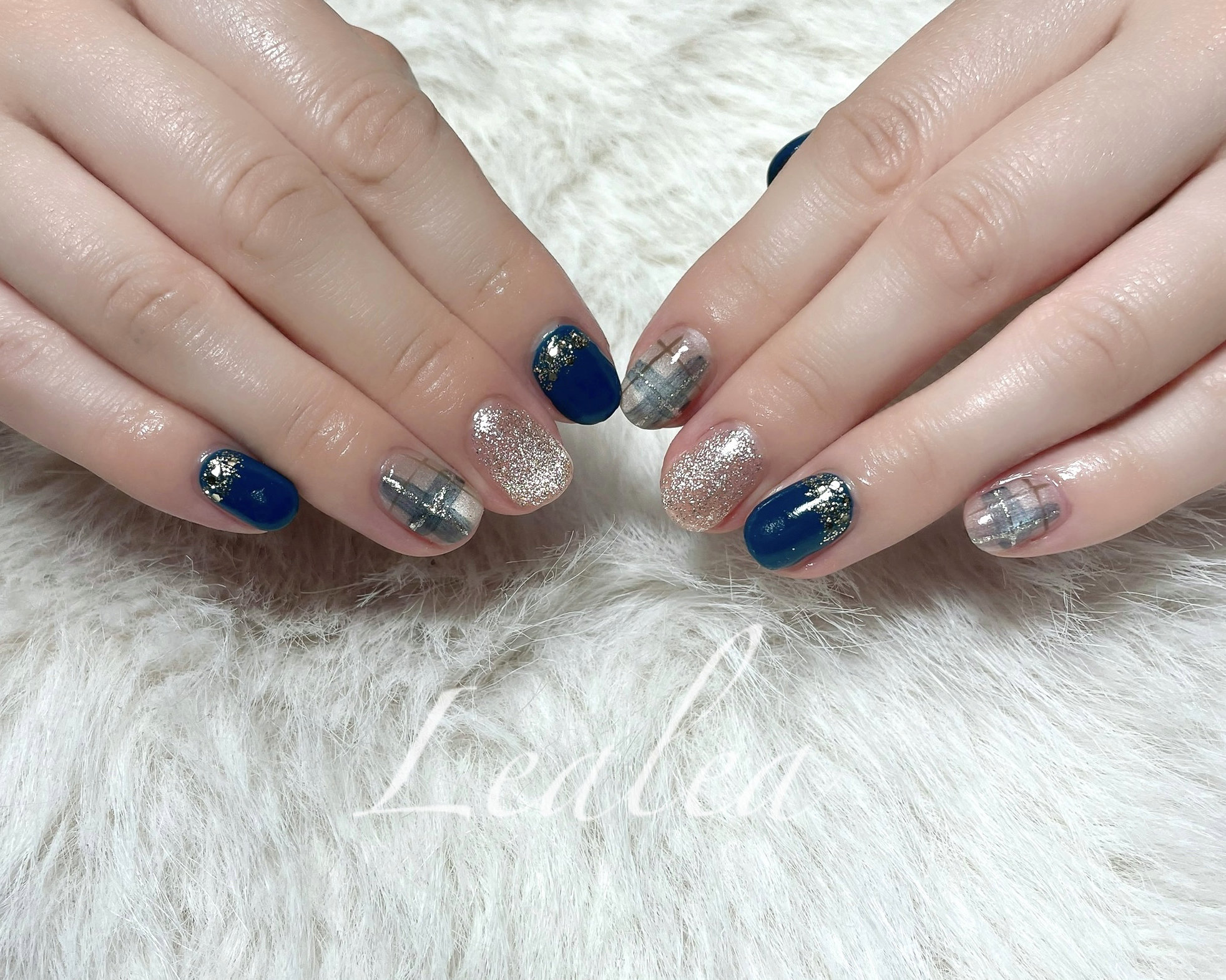 nail__lealea