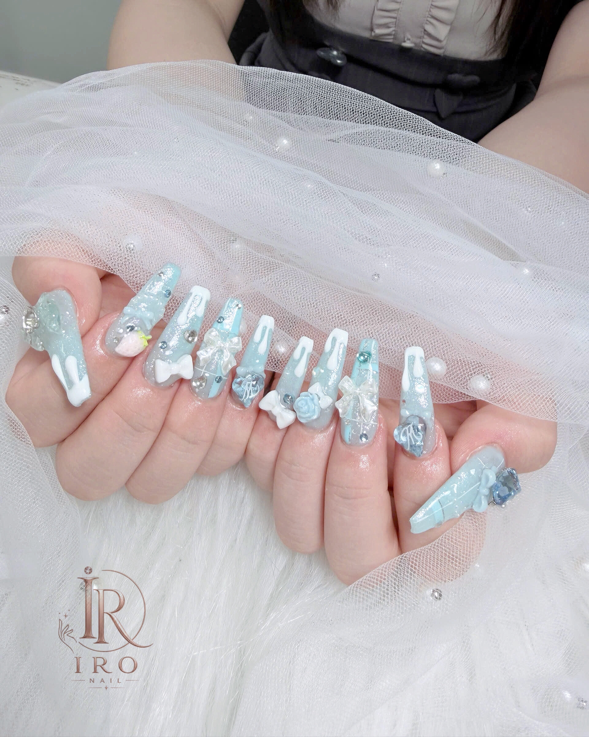 Iro.nail.