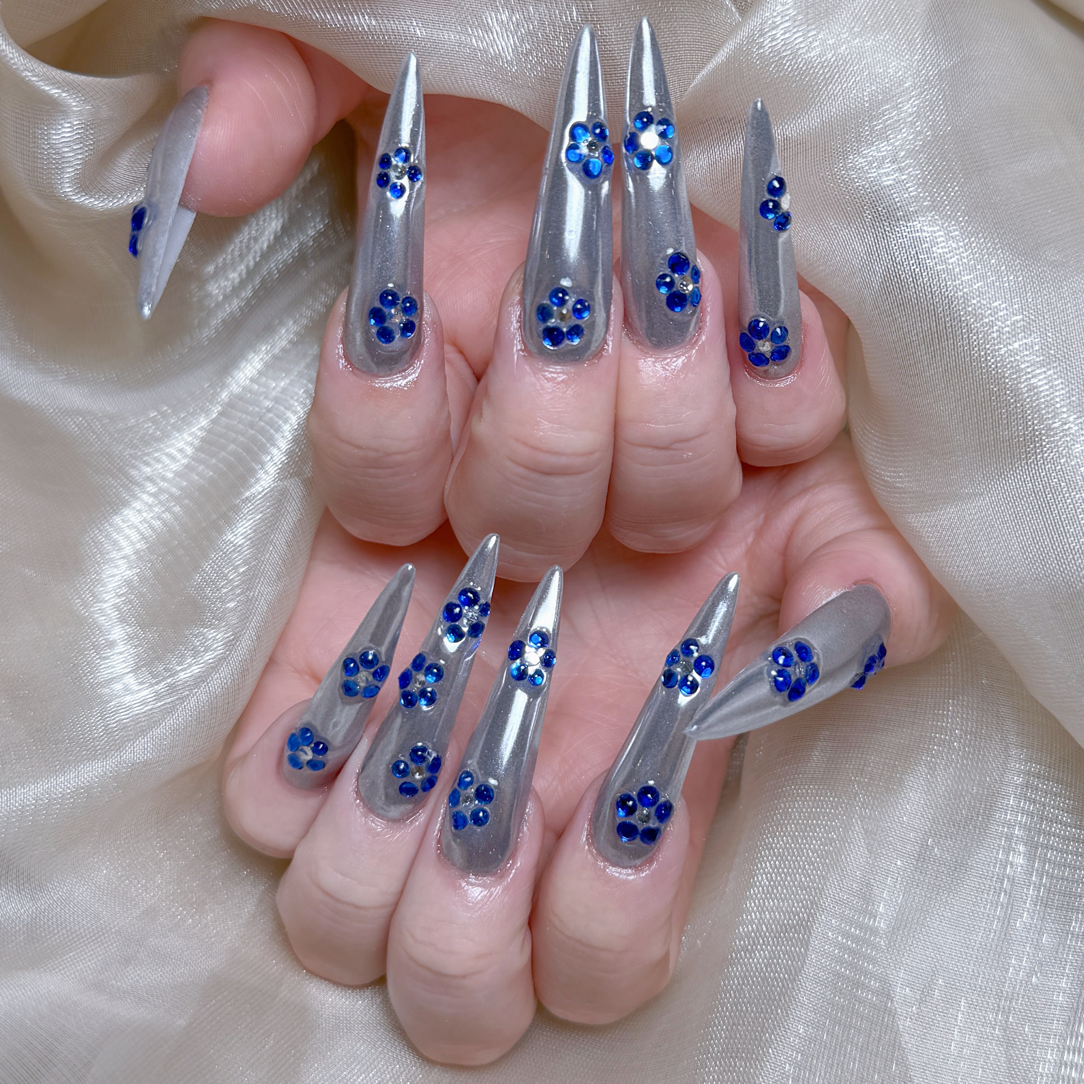Lucky.Nail.Salon