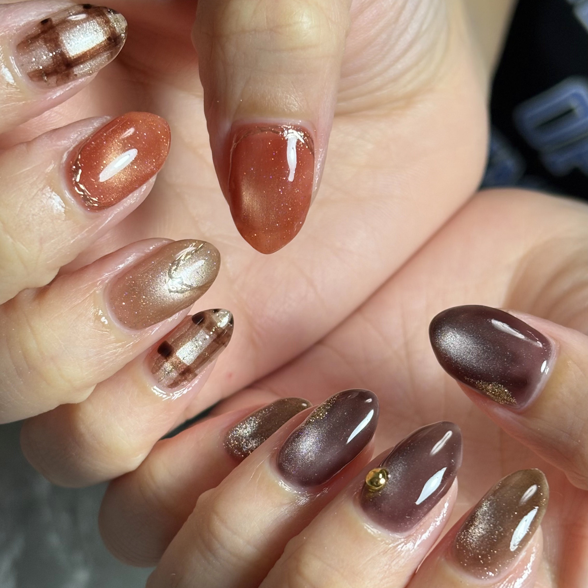Uru._nail