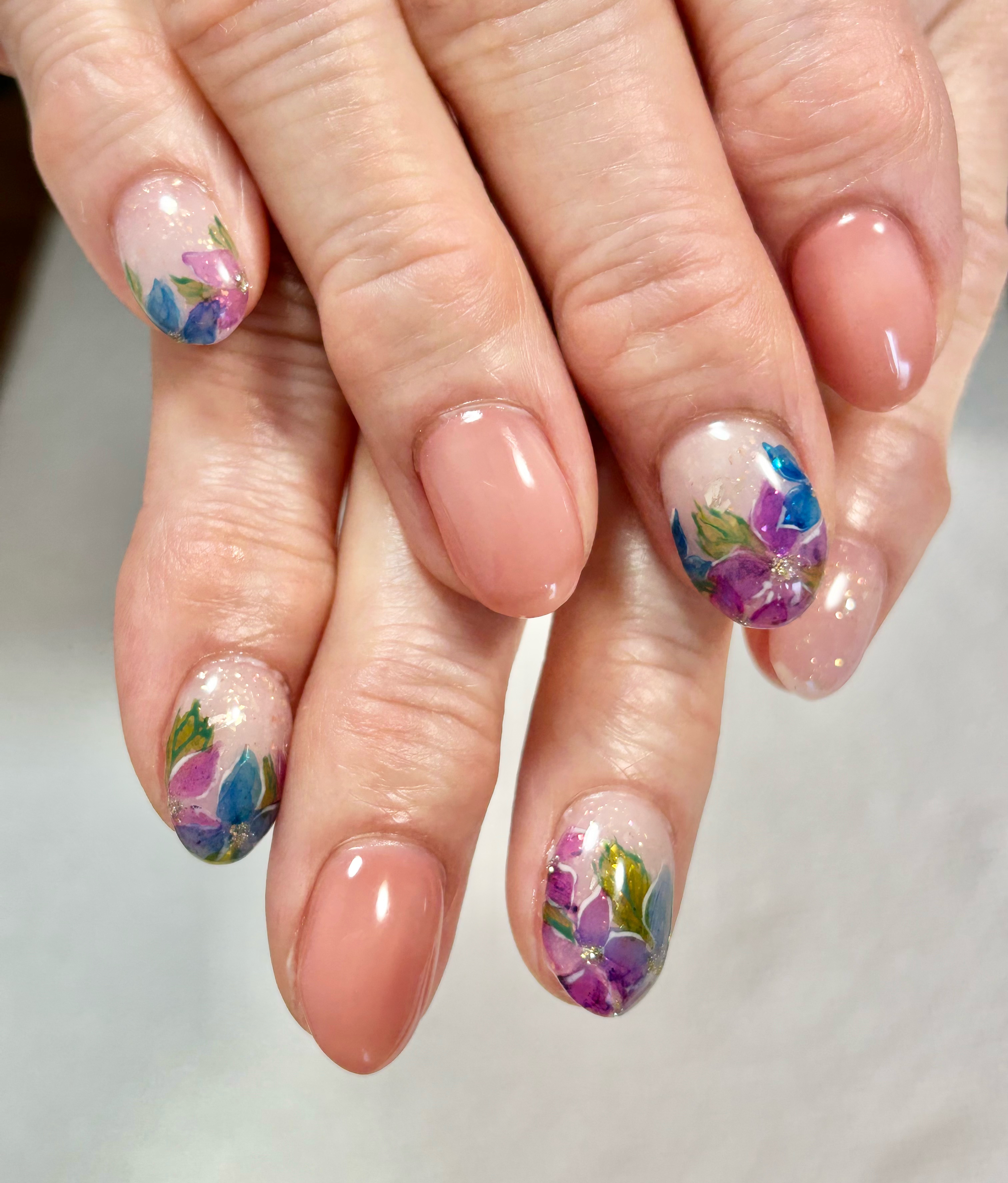 QueenBeeNailSalon