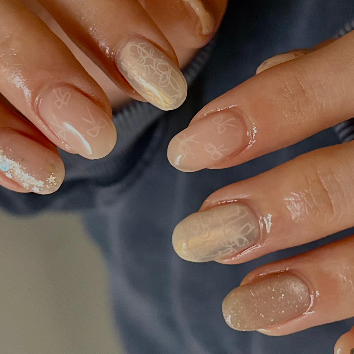ana_nail
