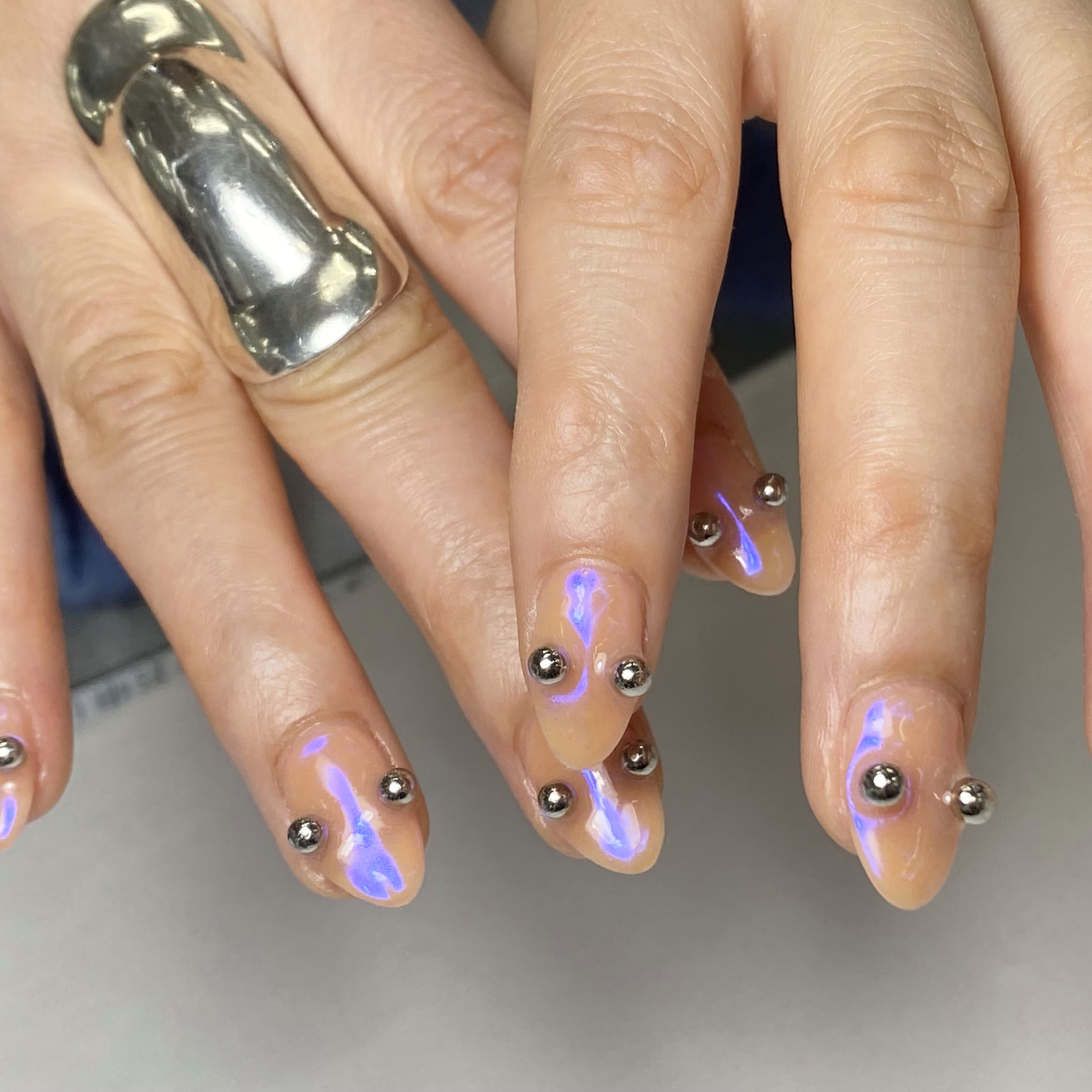 NAIL_2