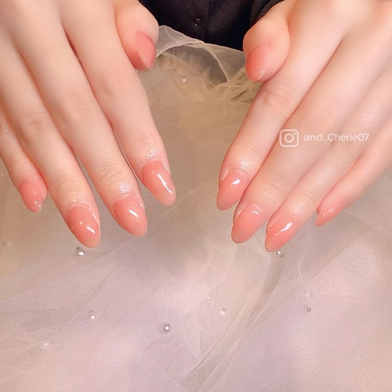Teddy Bear Nails ワンホン/ガーリーネイル