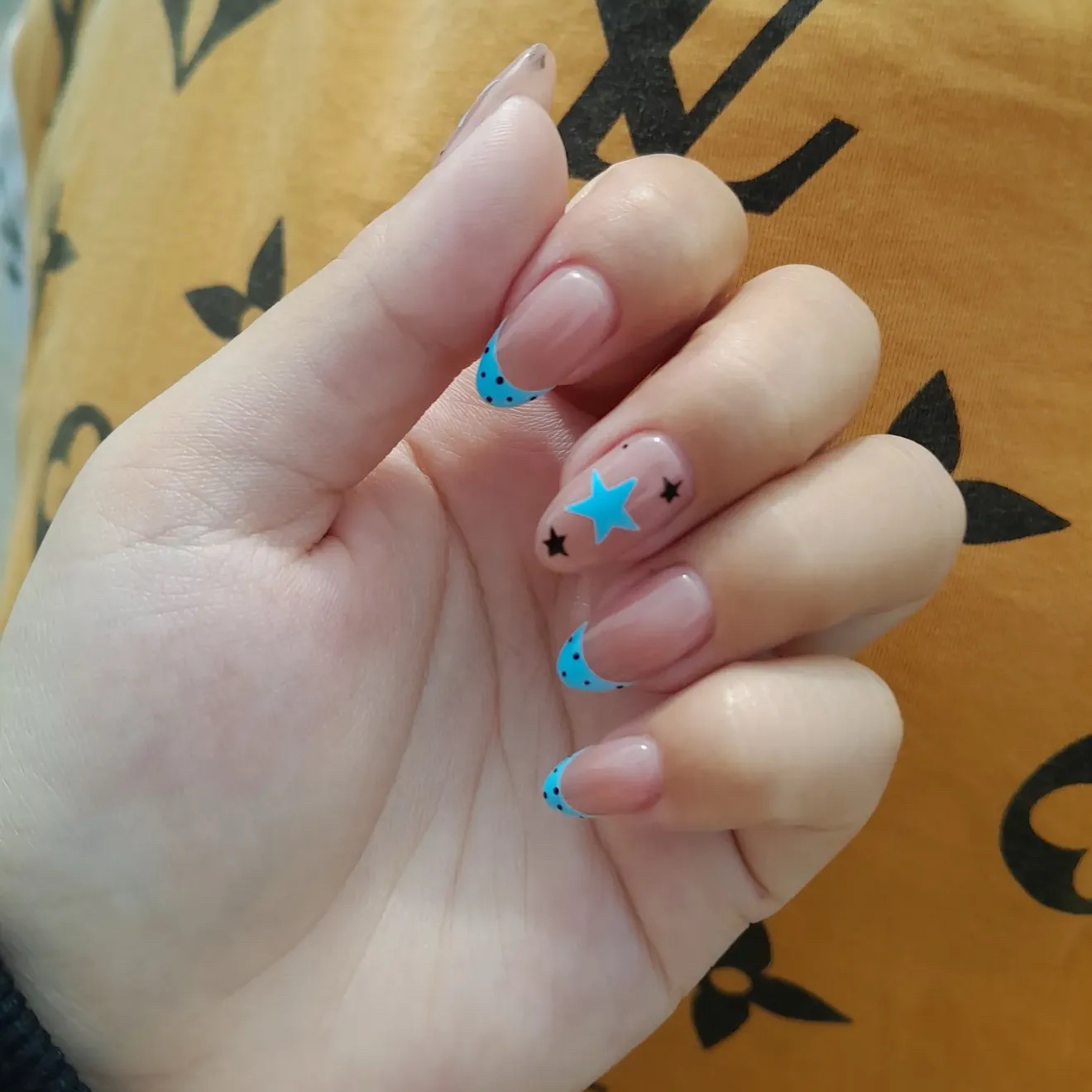 CHAIKO_ANA_CHUO_NAIL