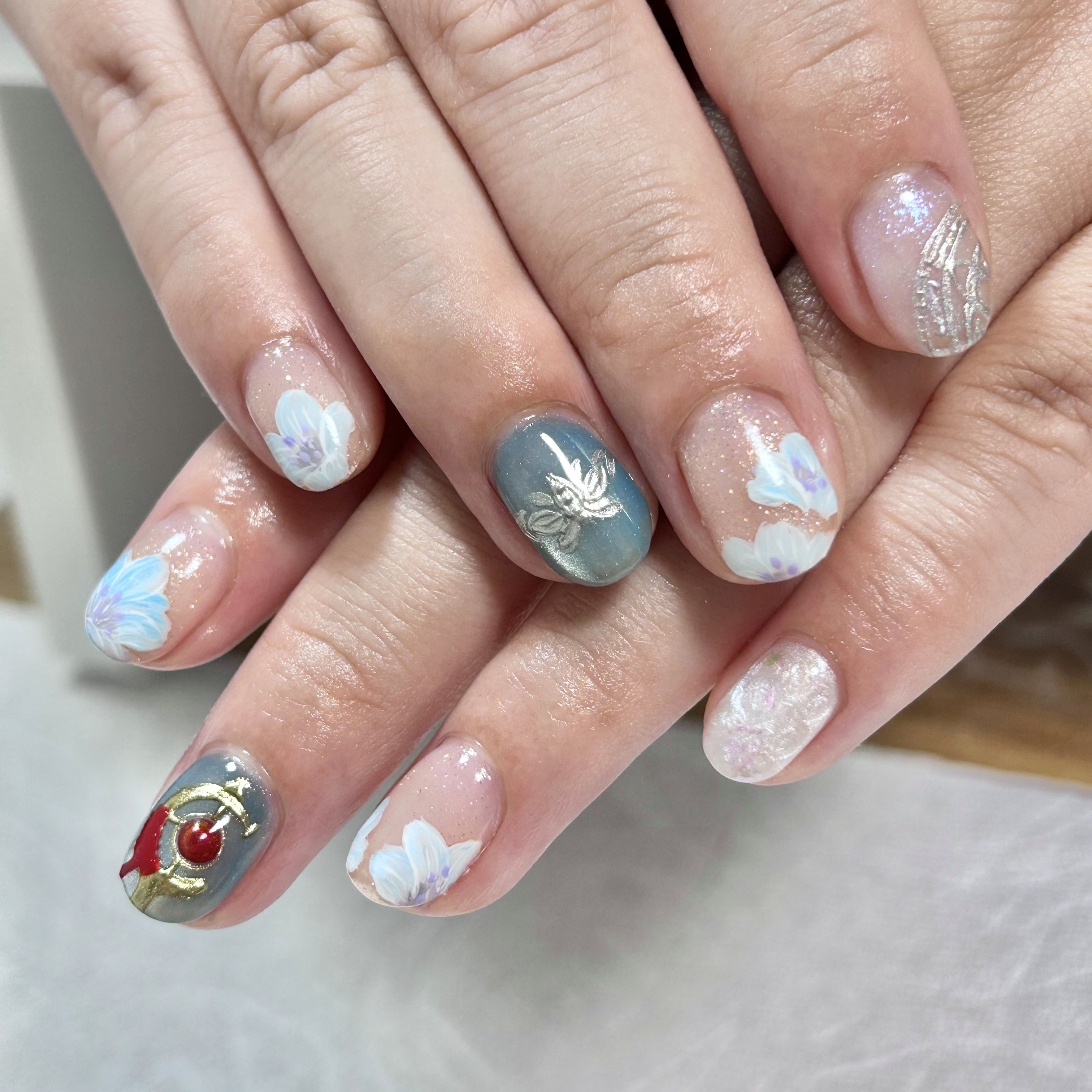 ネイリー（Nailie） - QueenBeeNailSalon