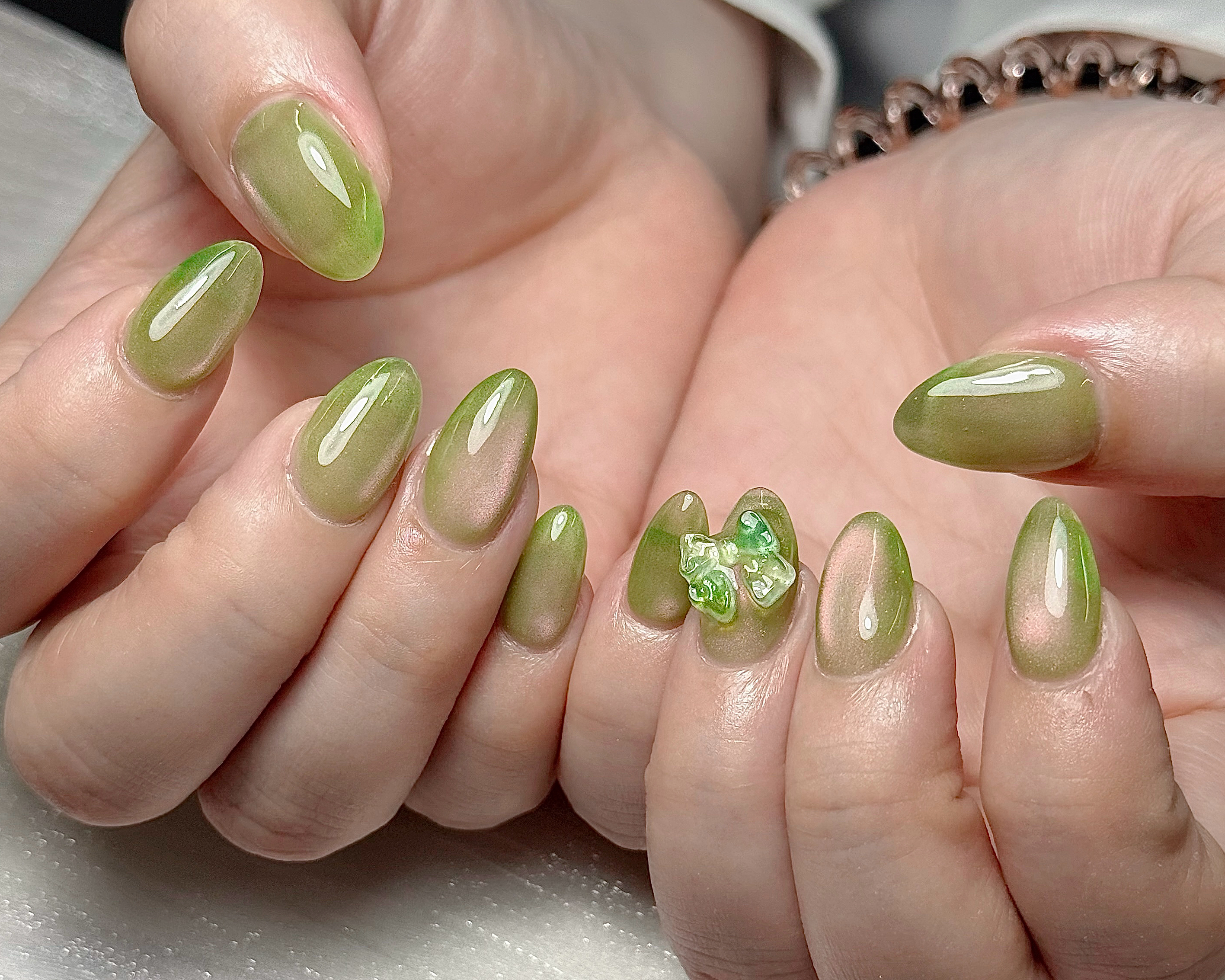 Cicinails