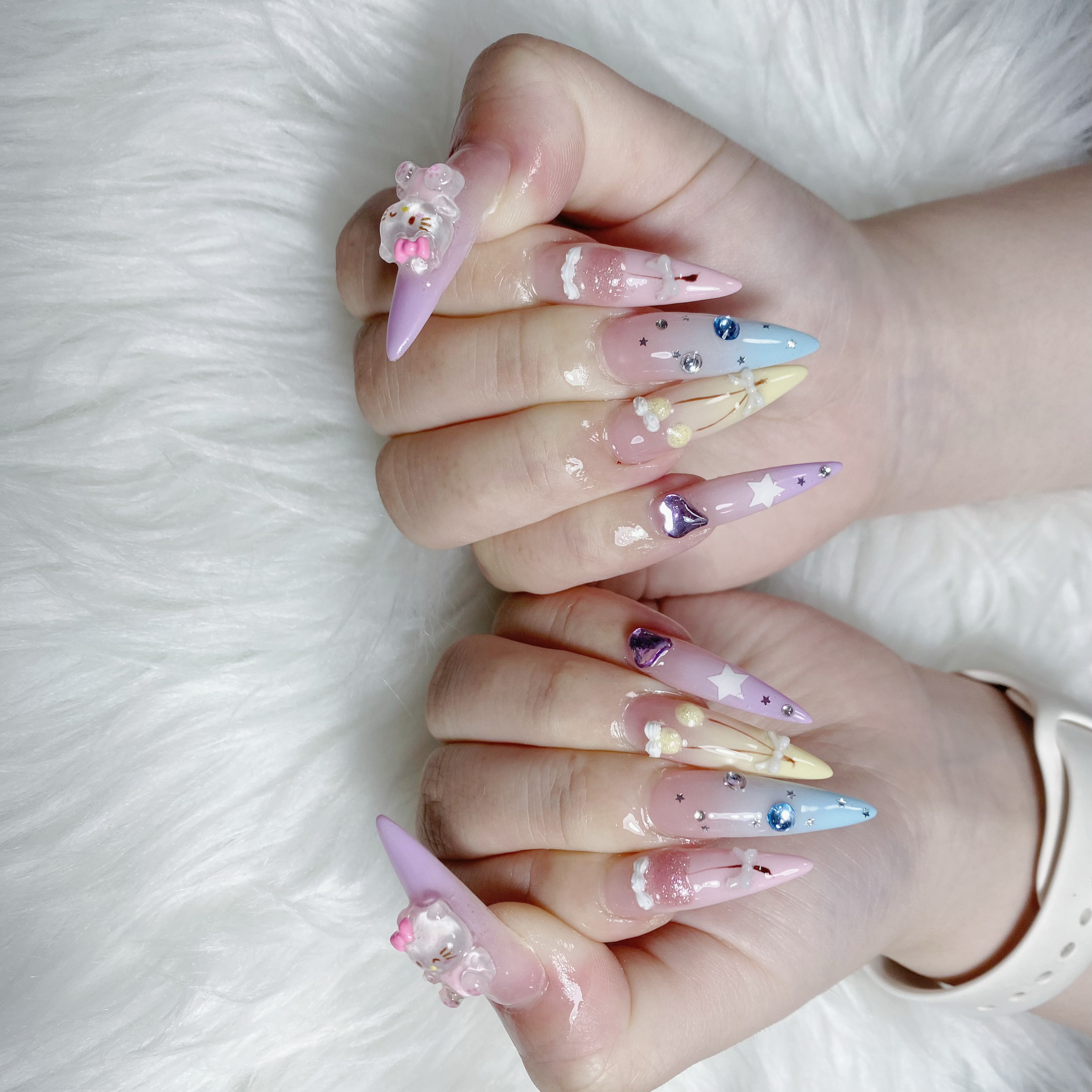 Celine_nail
