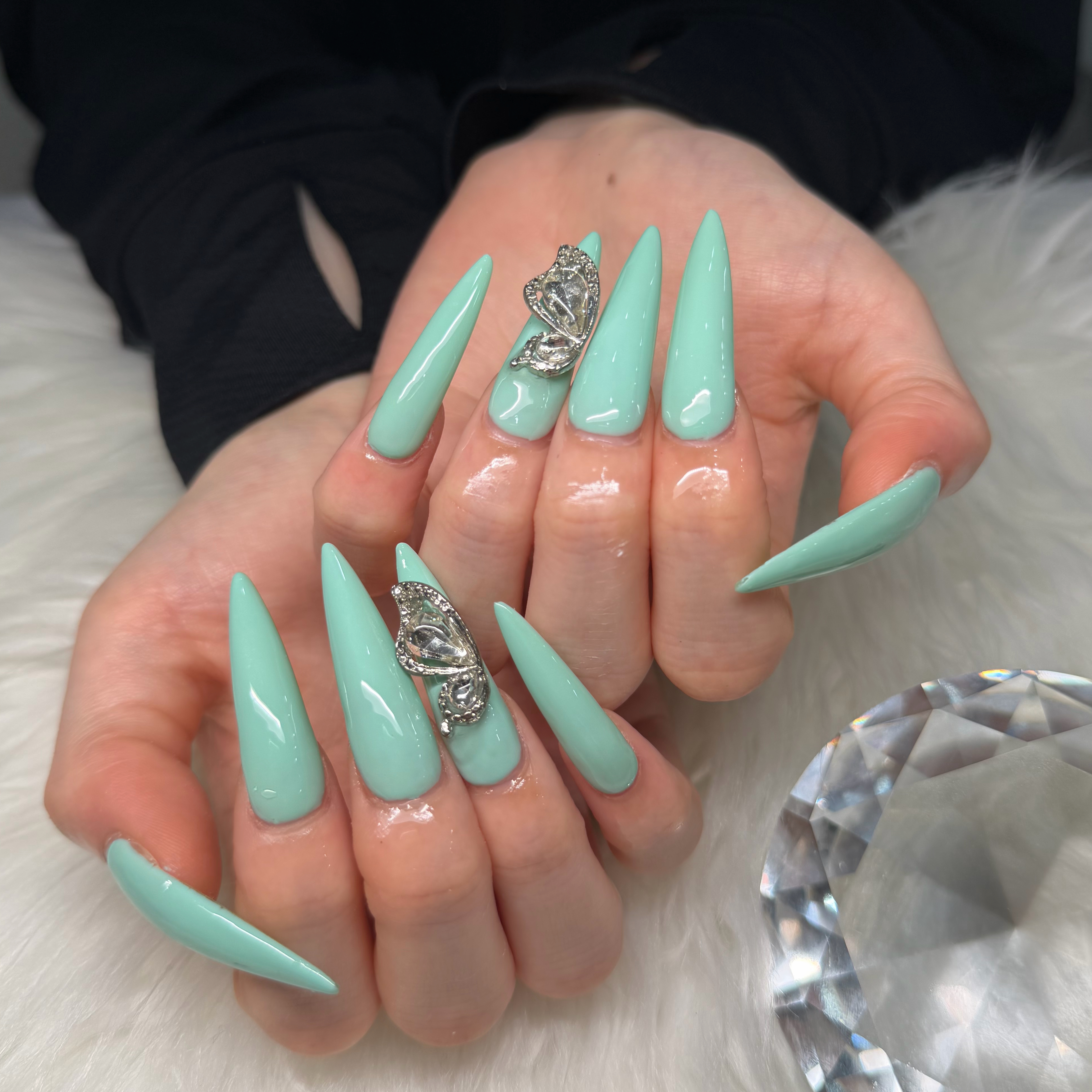 aria.nail.01