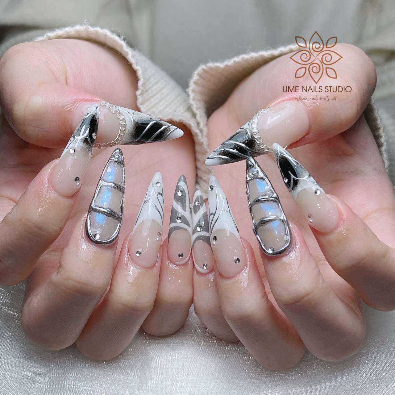 Akina_nail_ume