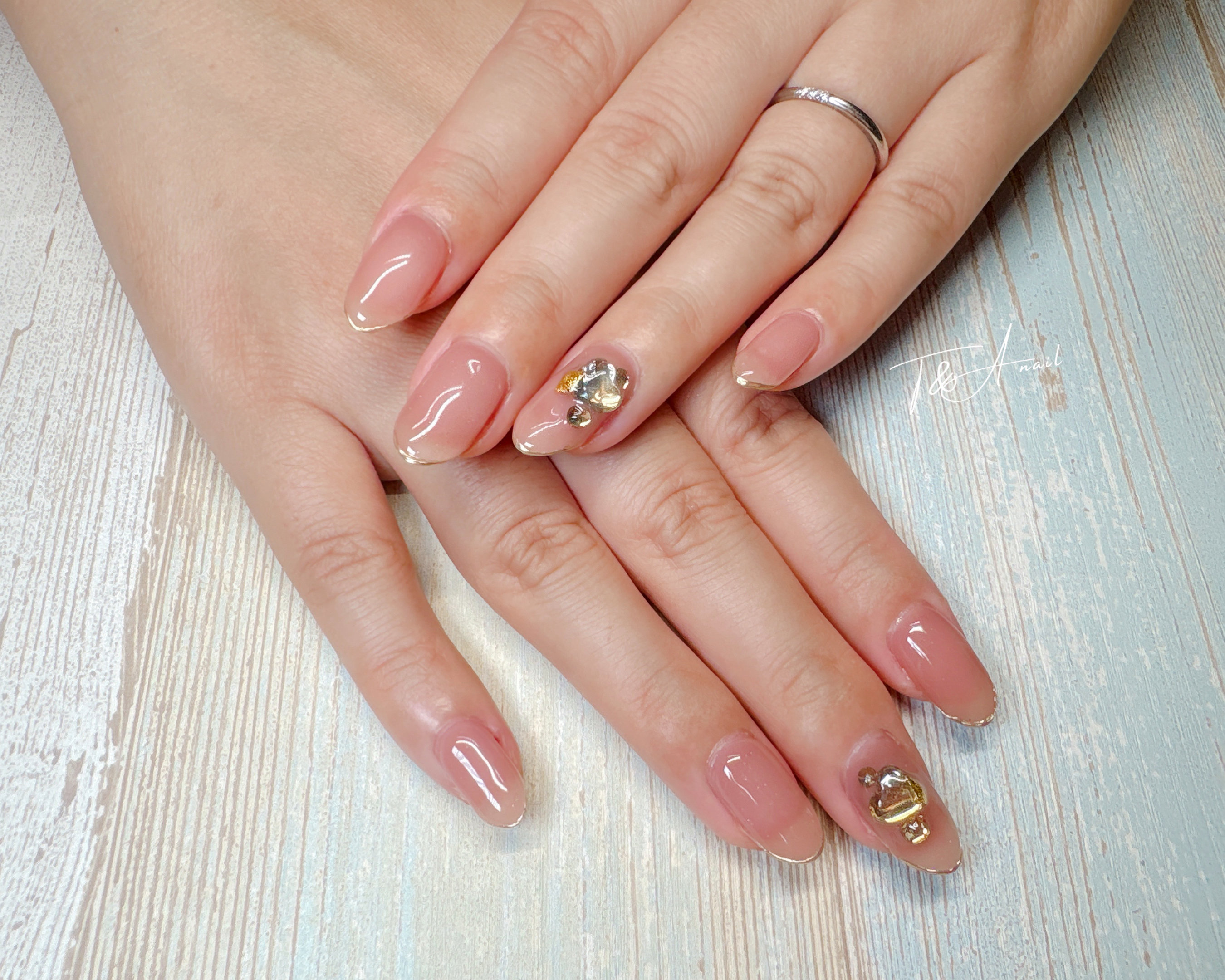 TandA_nail