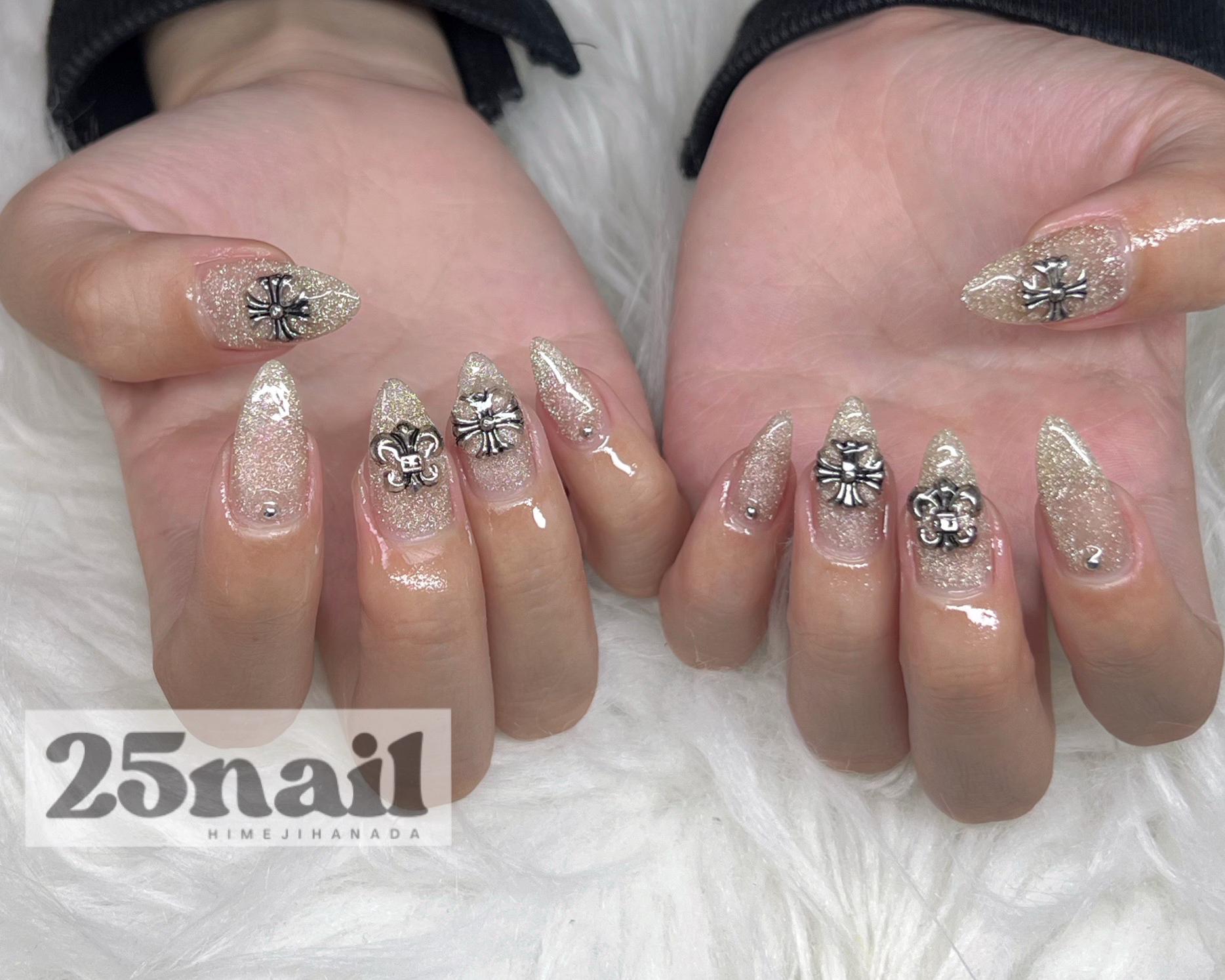 25.NAIL