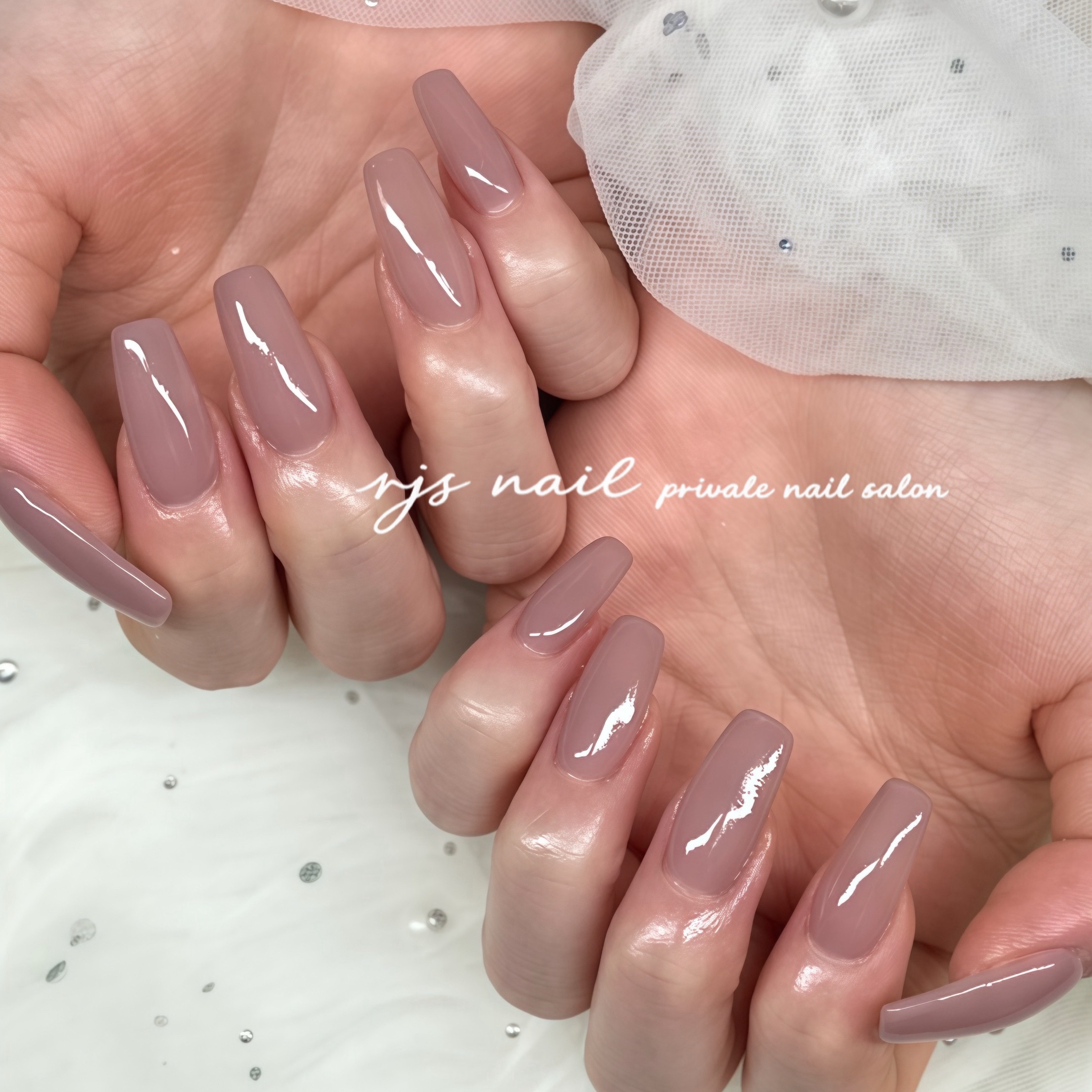 R.J.S.nail