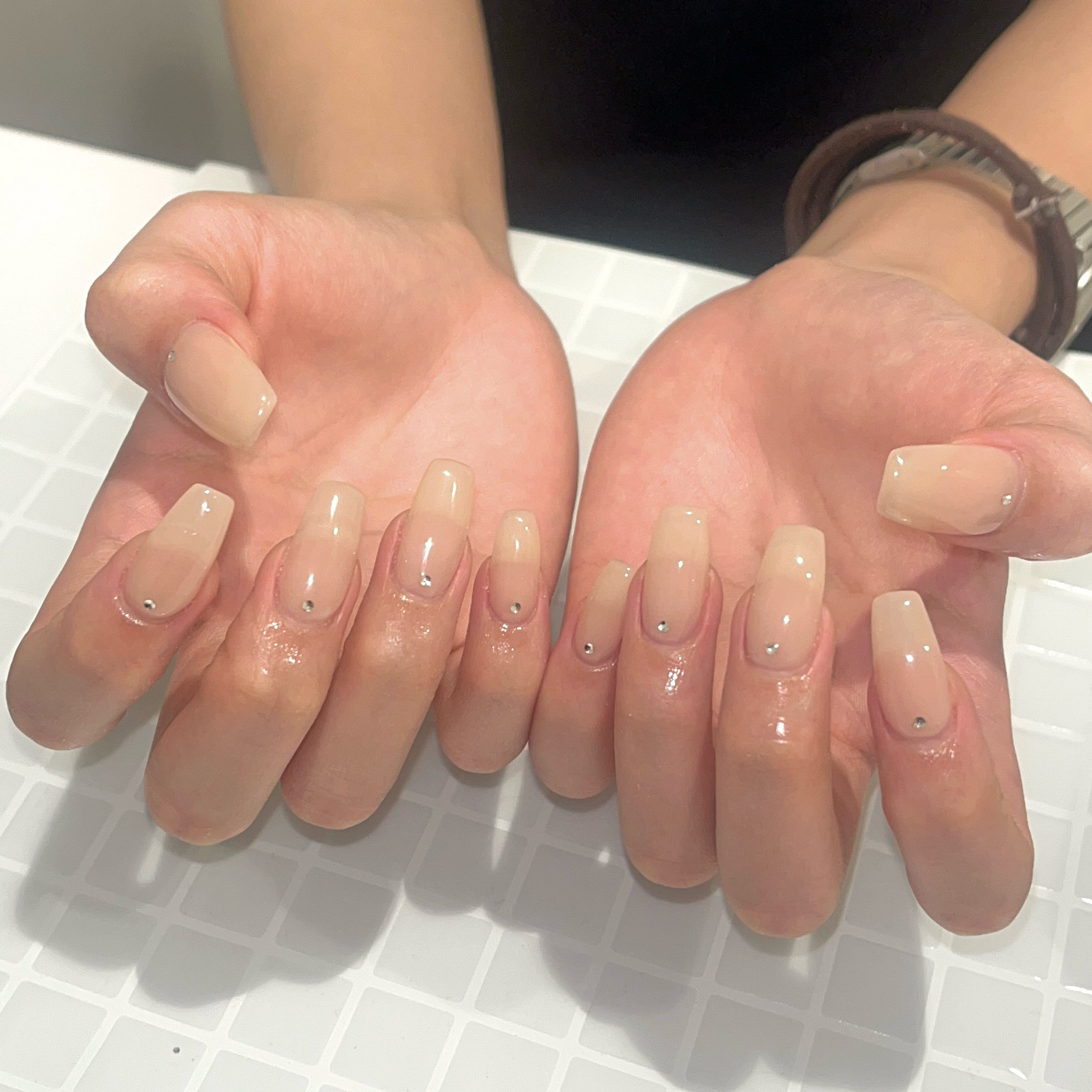 nail_8llna