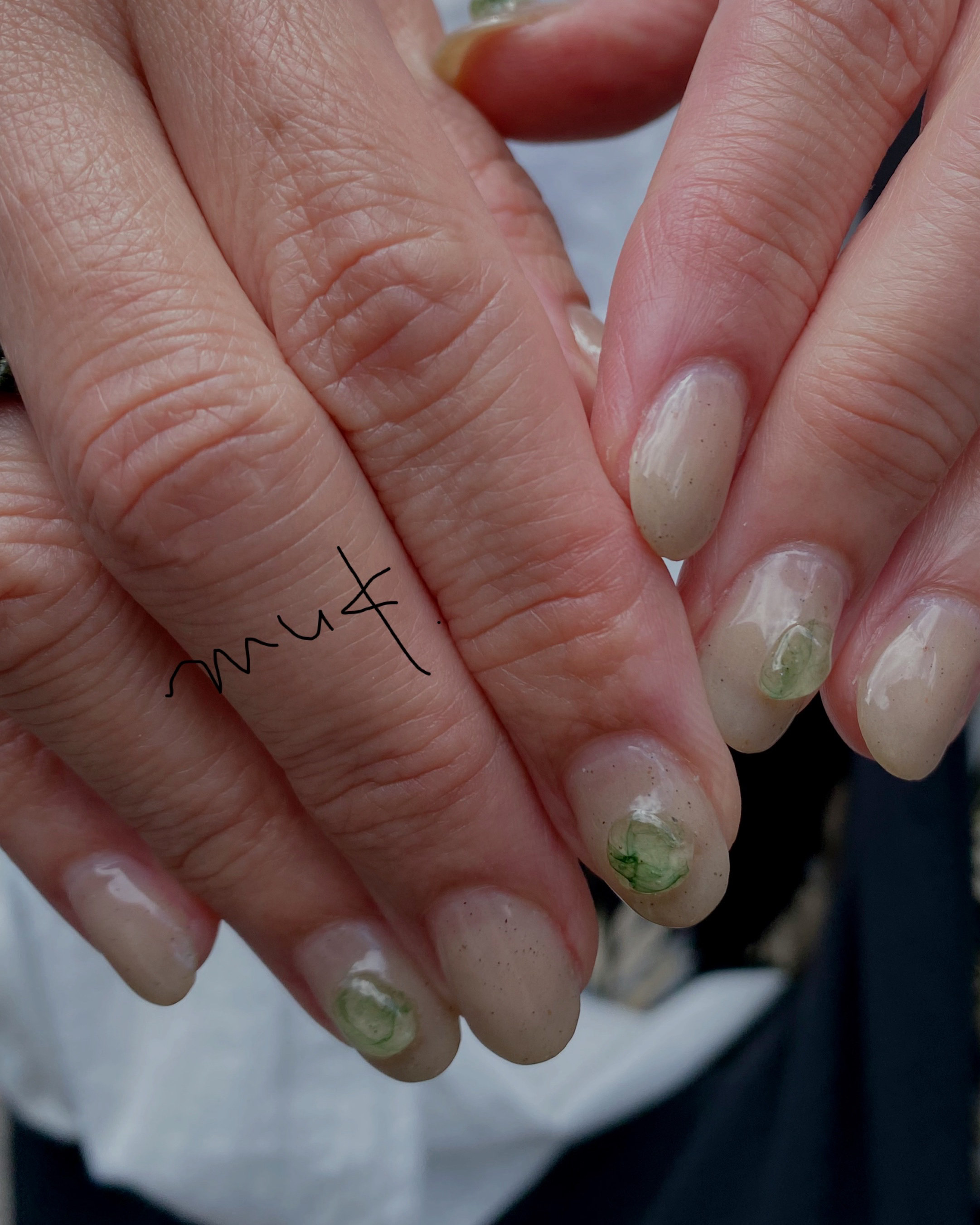 Muk_hirakata_nail